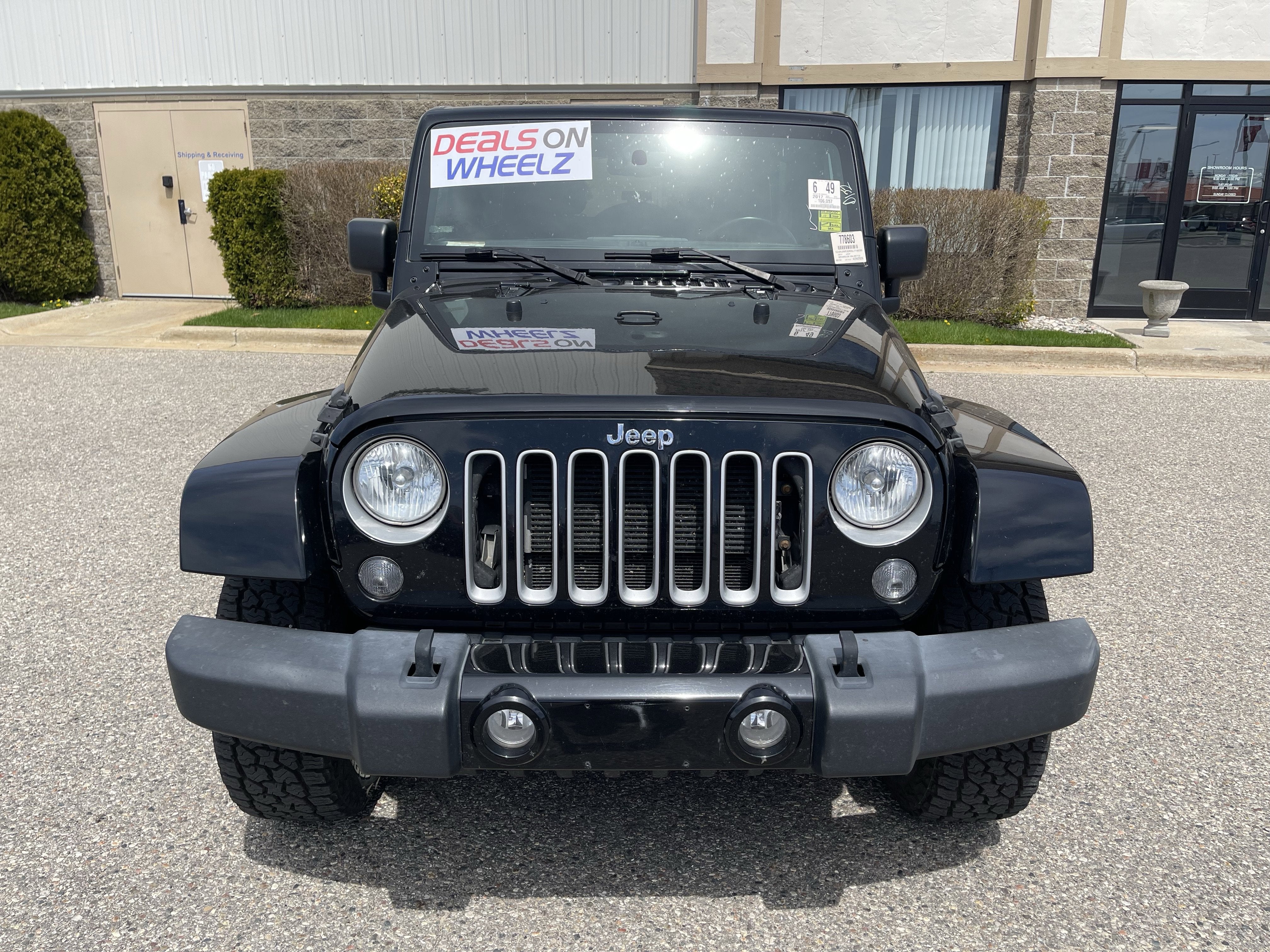 2017 Jeep Wrangler Unlimited Sahara