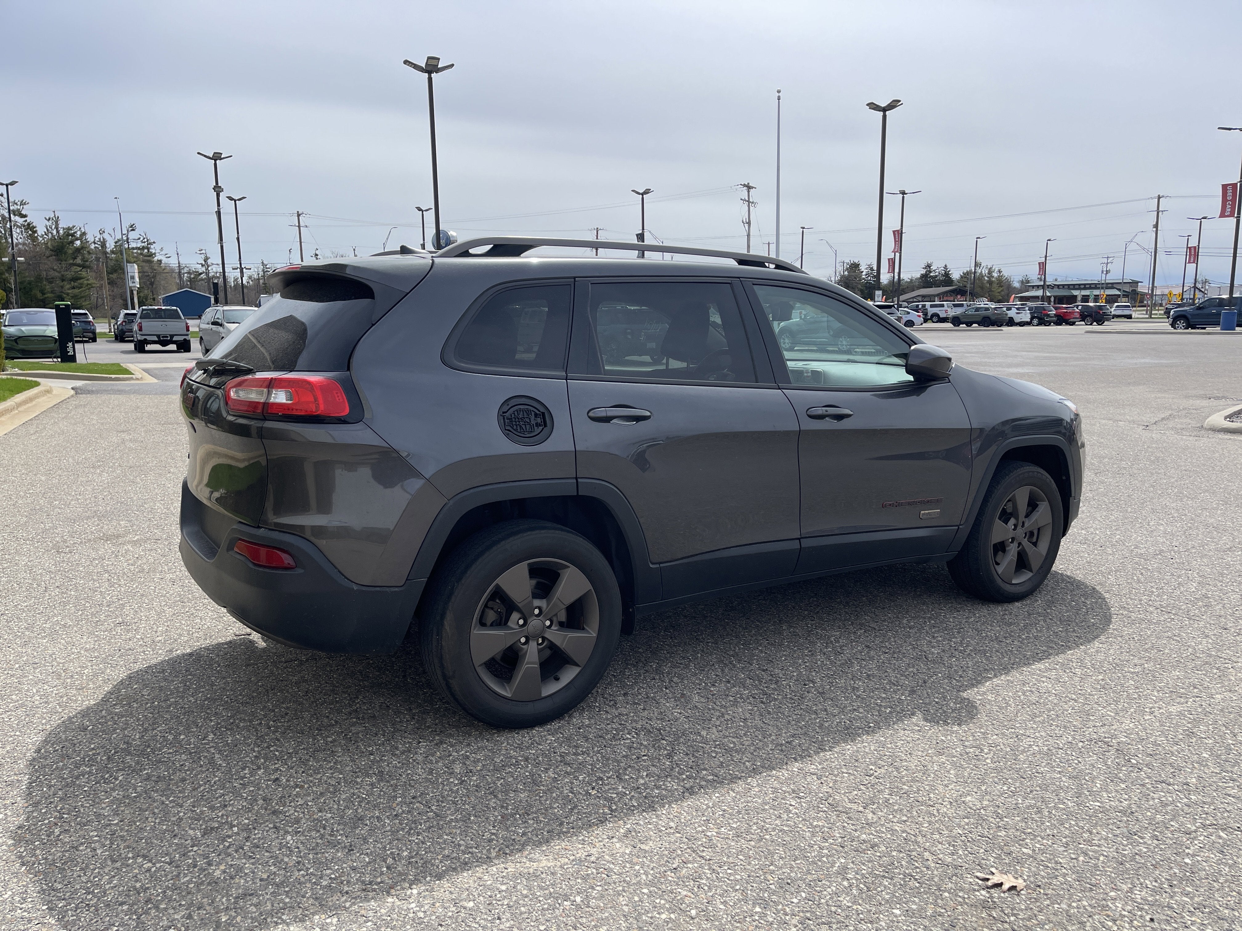 2017 Jeep Cherokee 75th Anniversary Edition