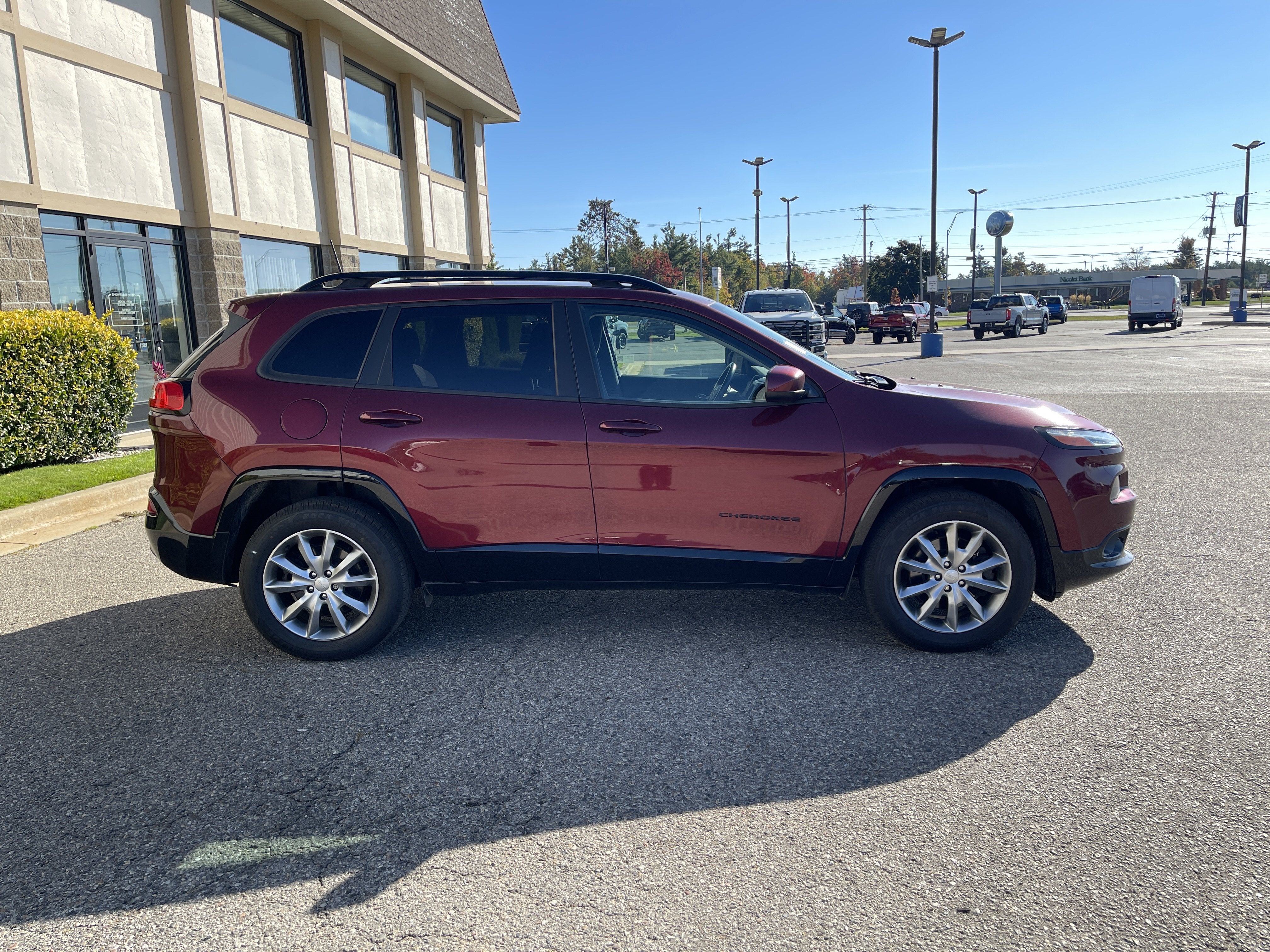 2018 Jeep Cherokee Latitude Tech Connect
