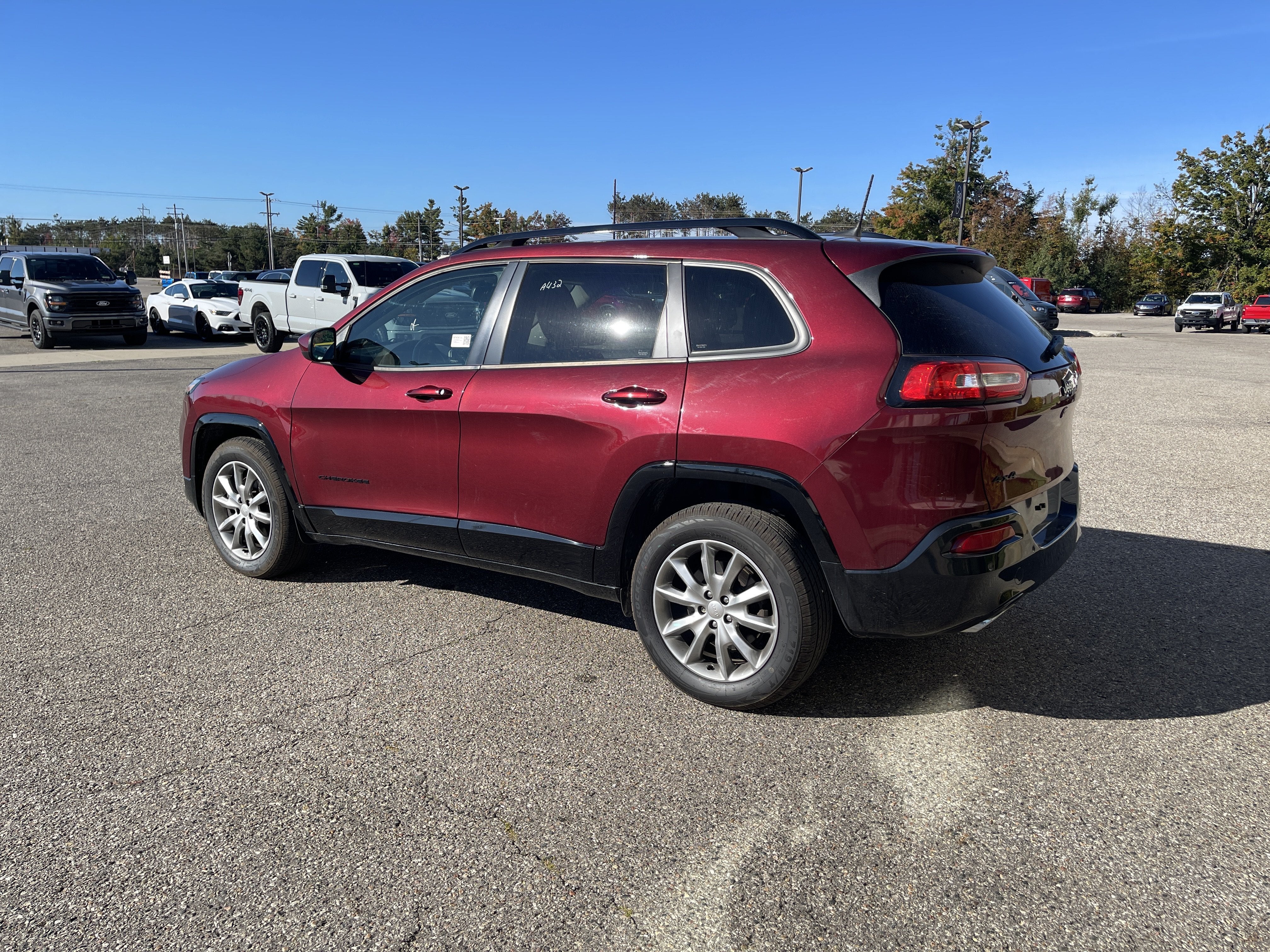 2018 Jeep Cherokee Latitude Tech Connect