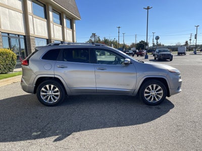 2017 Jeep Cherokee Overland