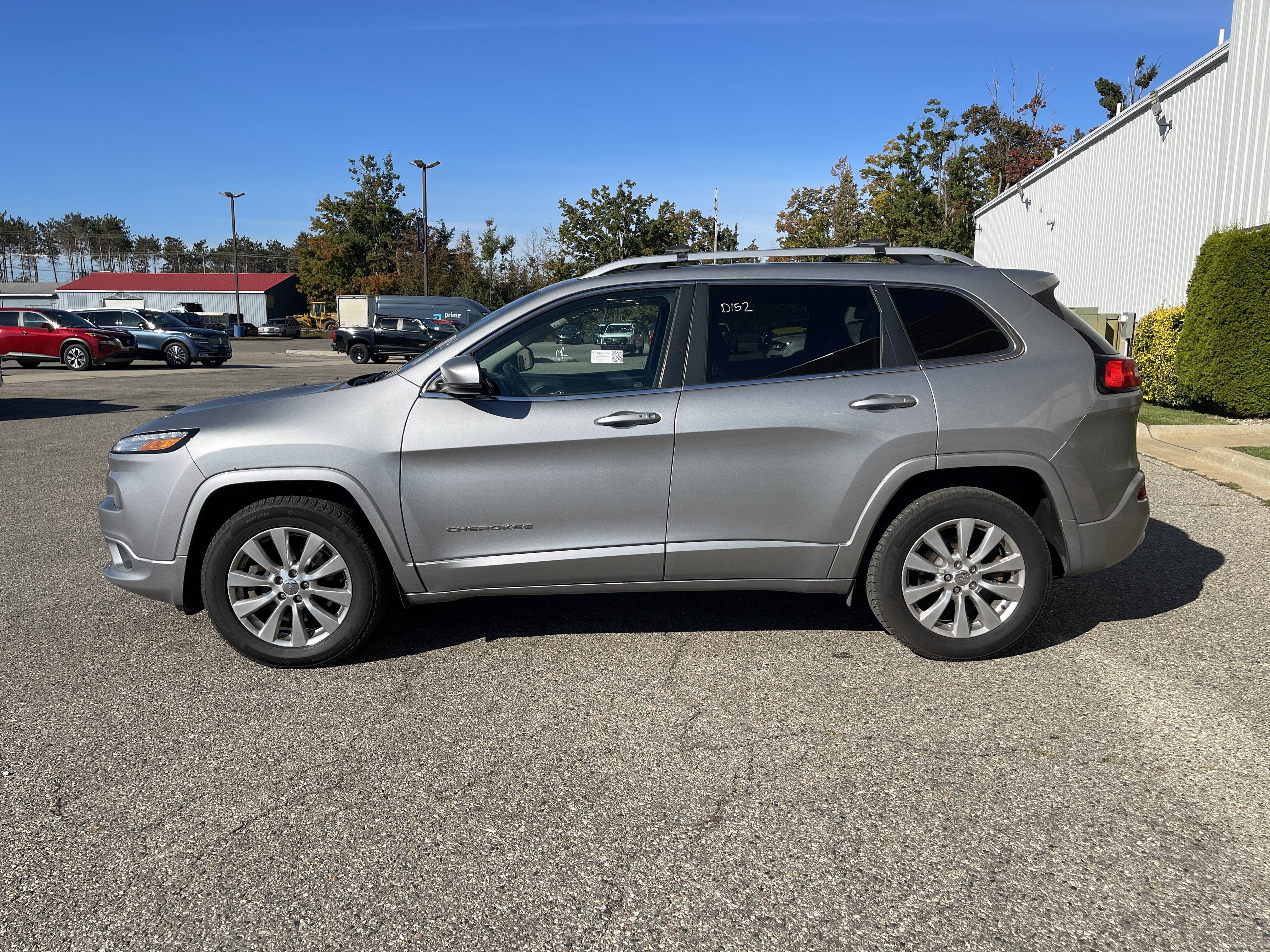 2017 Jeep Cherokee Overland