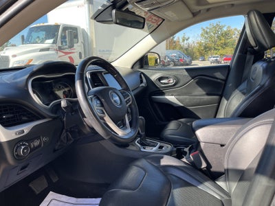 2018 Jeep Cherokee Overland
