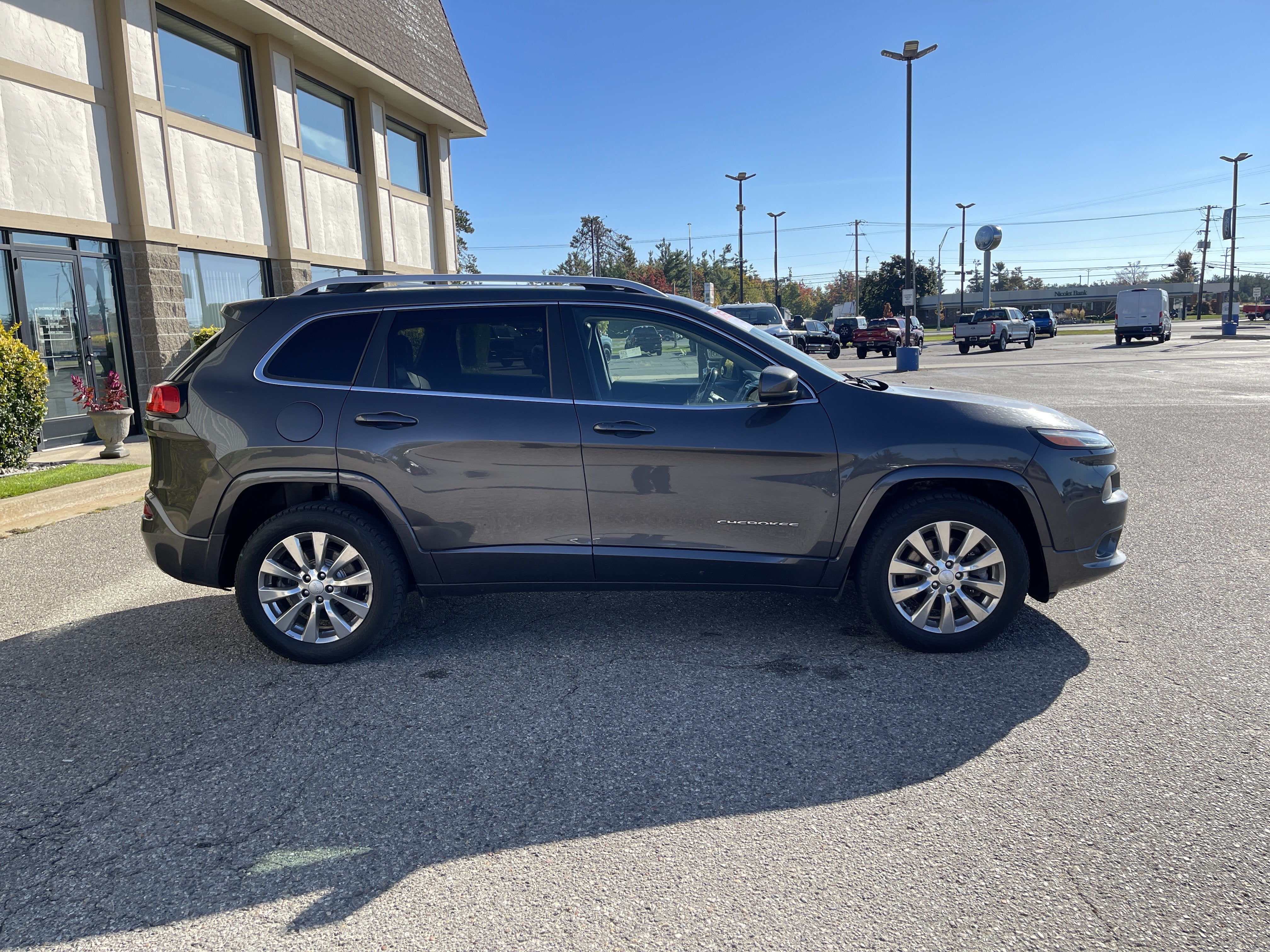 2018 Jeep Cherokee Overland