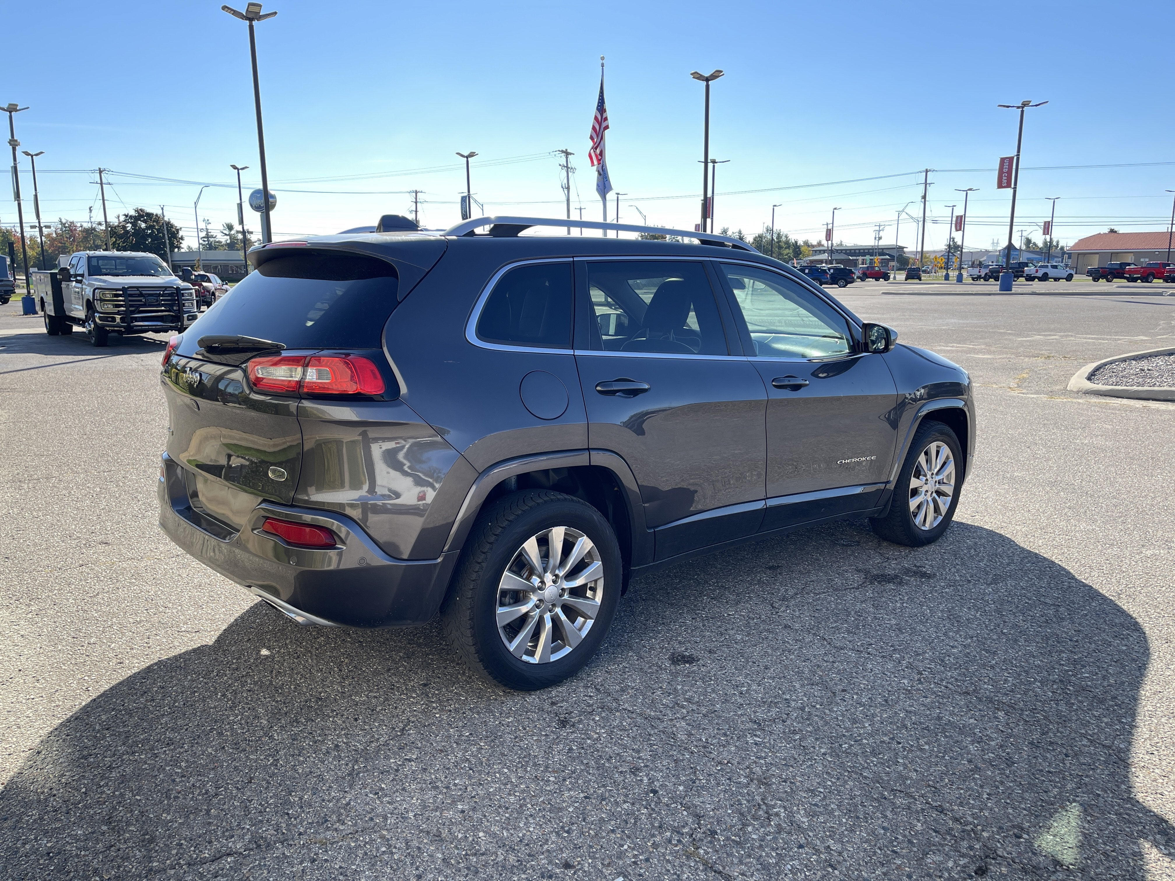 2018 Jeep Cherokee Overland