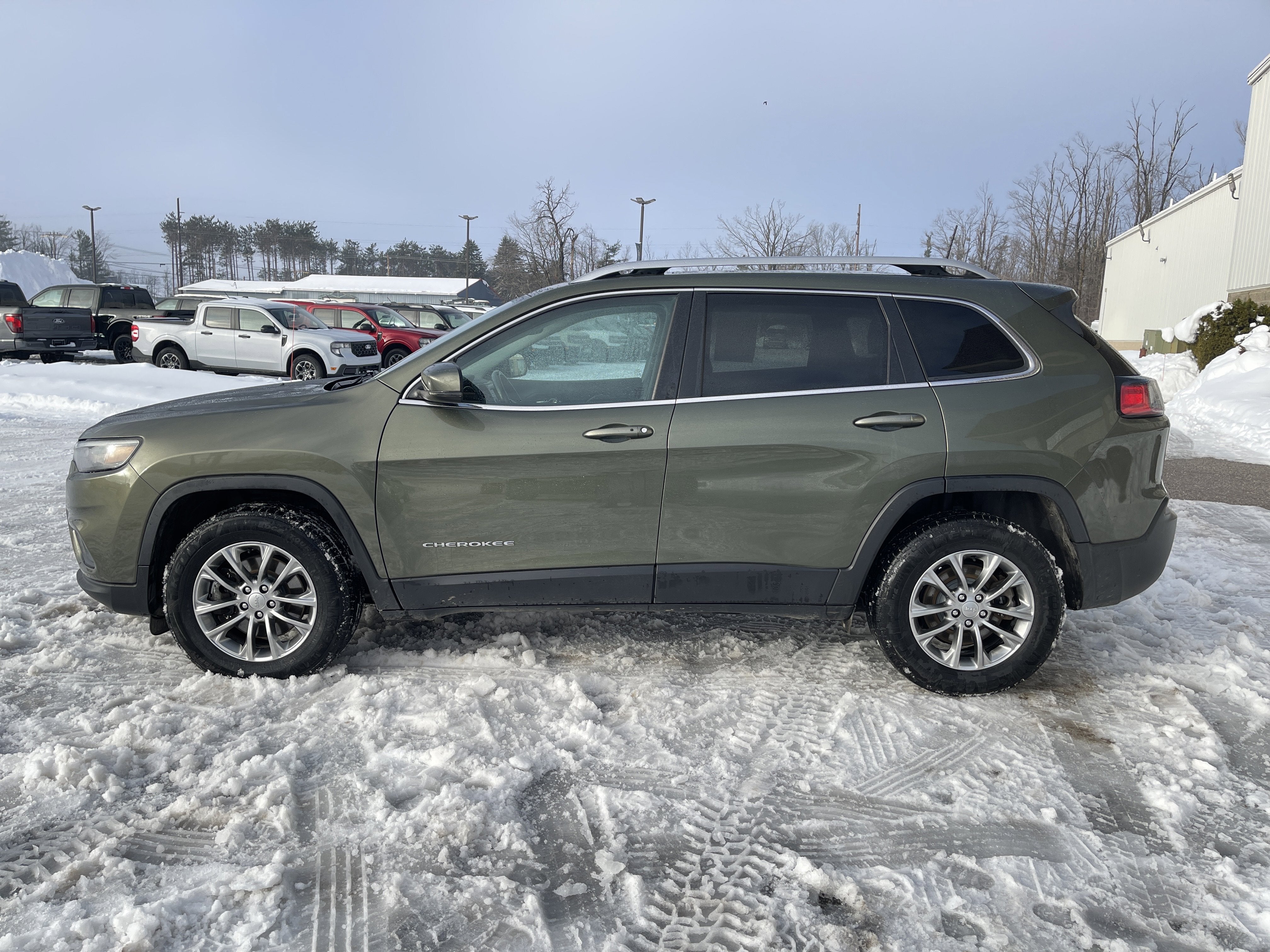 2021 Jeep Cherokee Latitude Lux