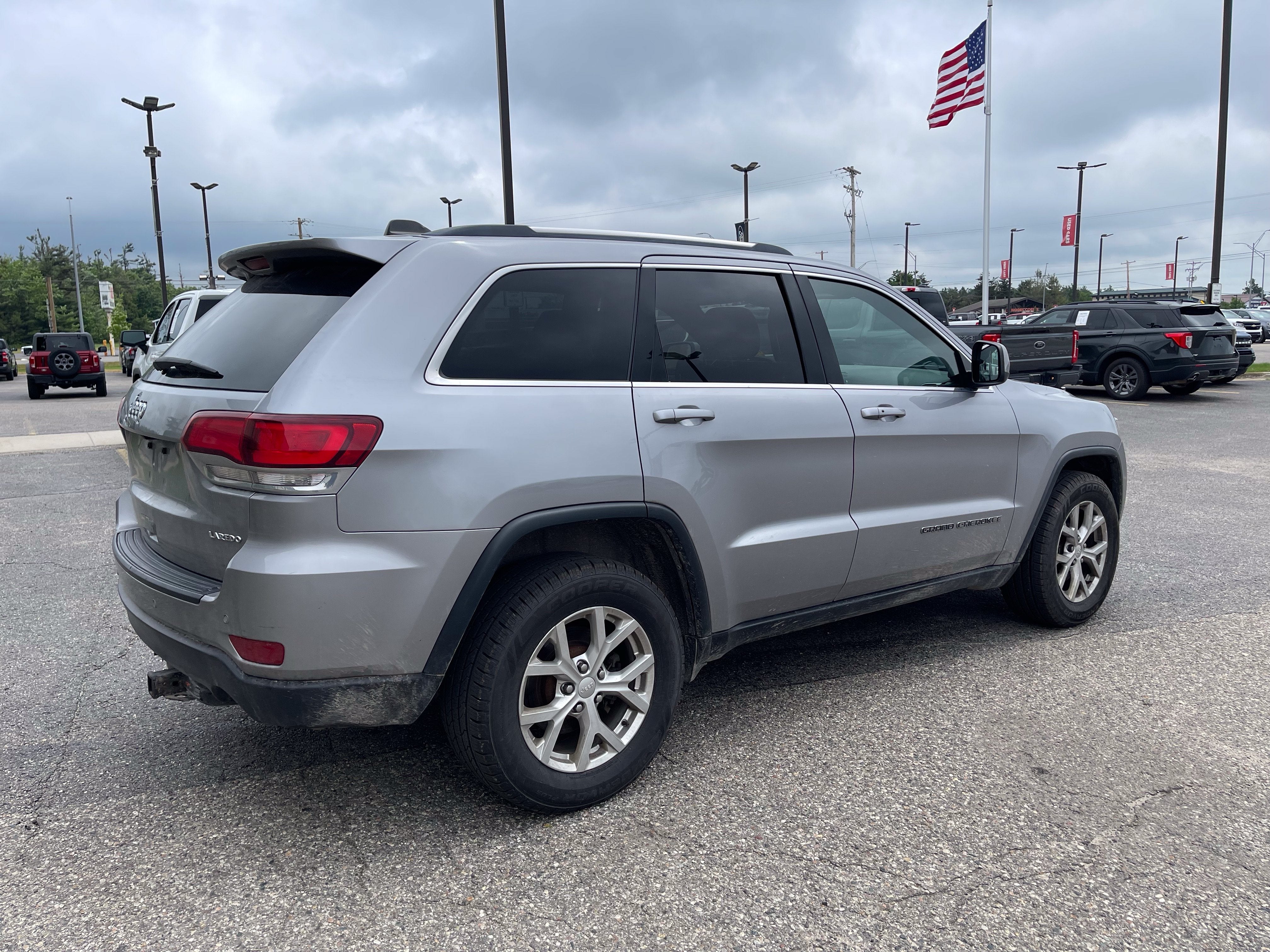 2020 Jeep Grand Cherokee Laredo E
