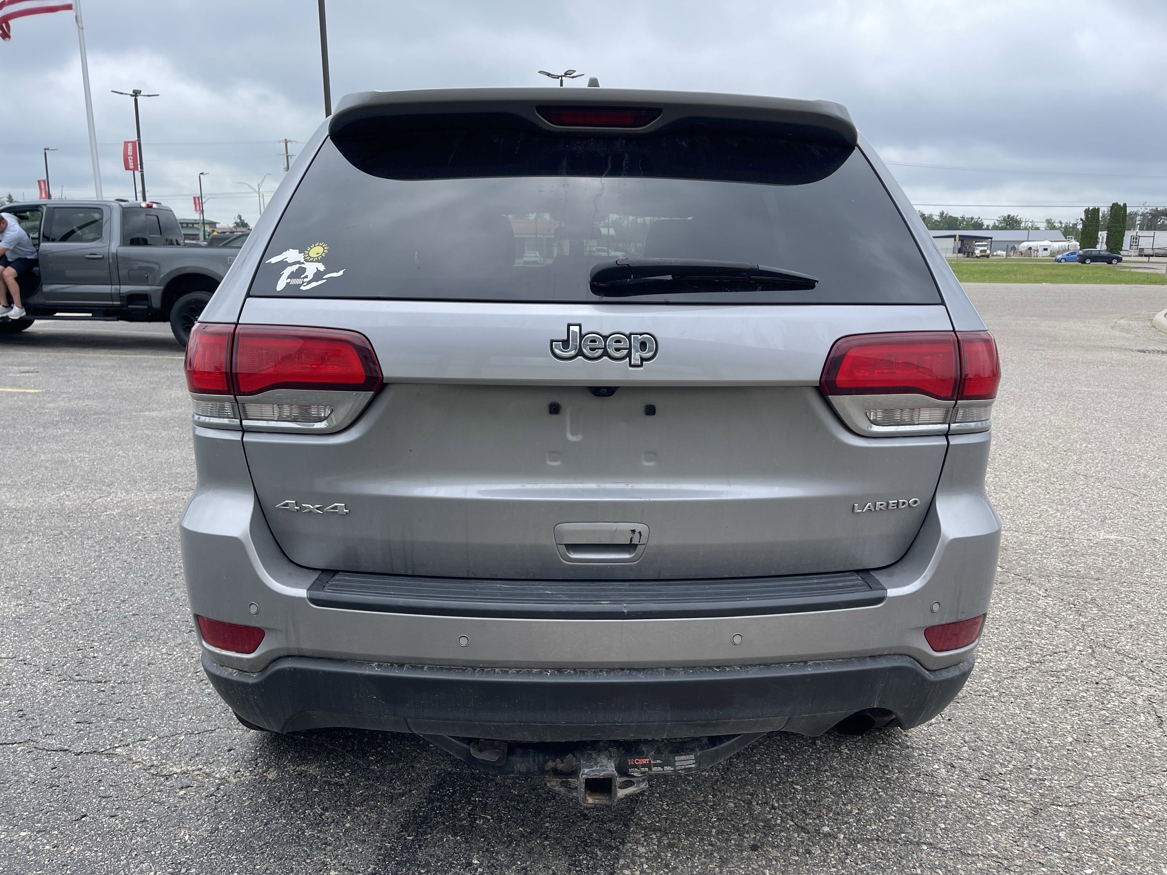 2020 Jeep Grand Cherokee Laredo E