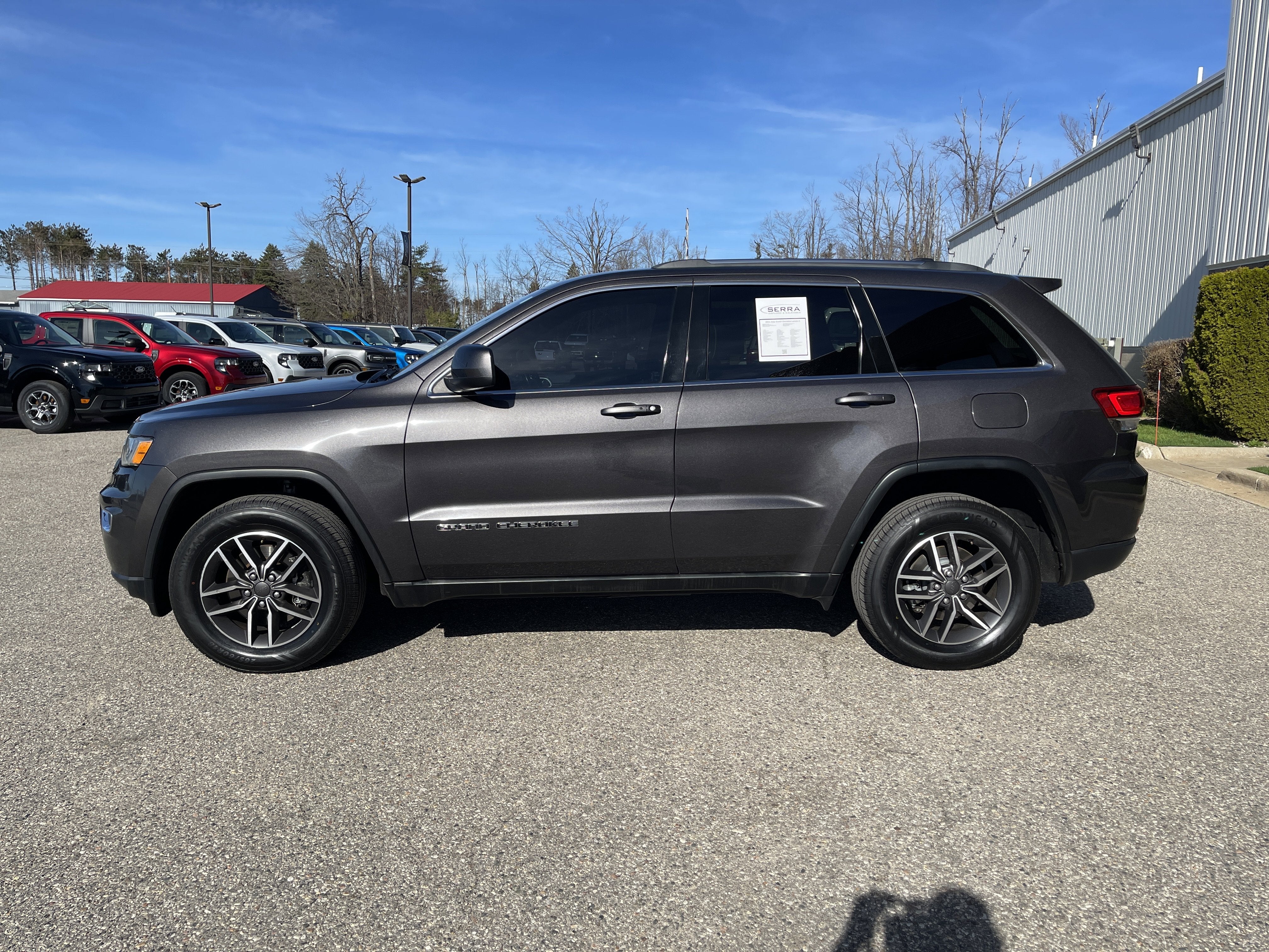 2021 Jeep Grand Cherokee Laredo E
