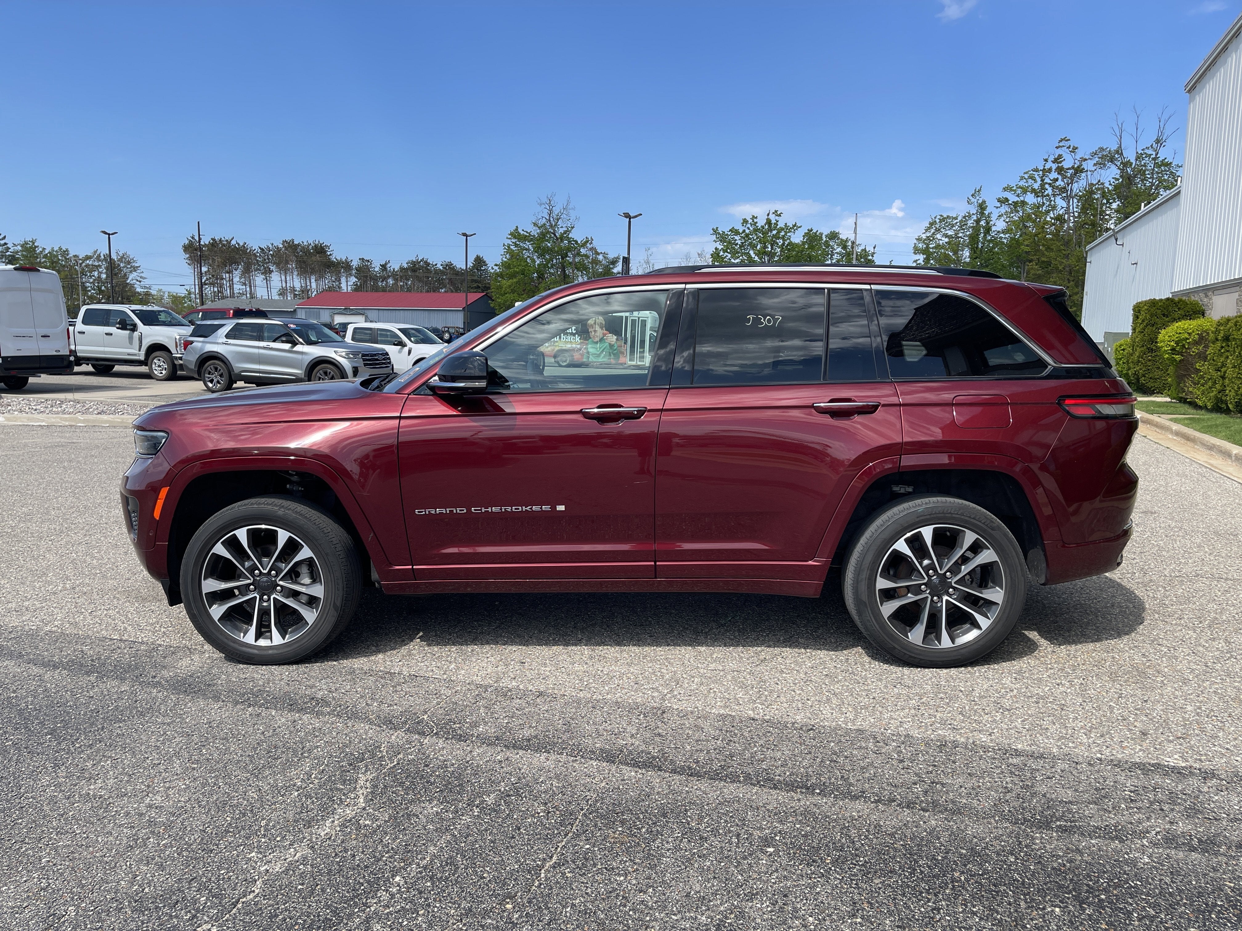 2023 Jeep Grand Cherokee Overland