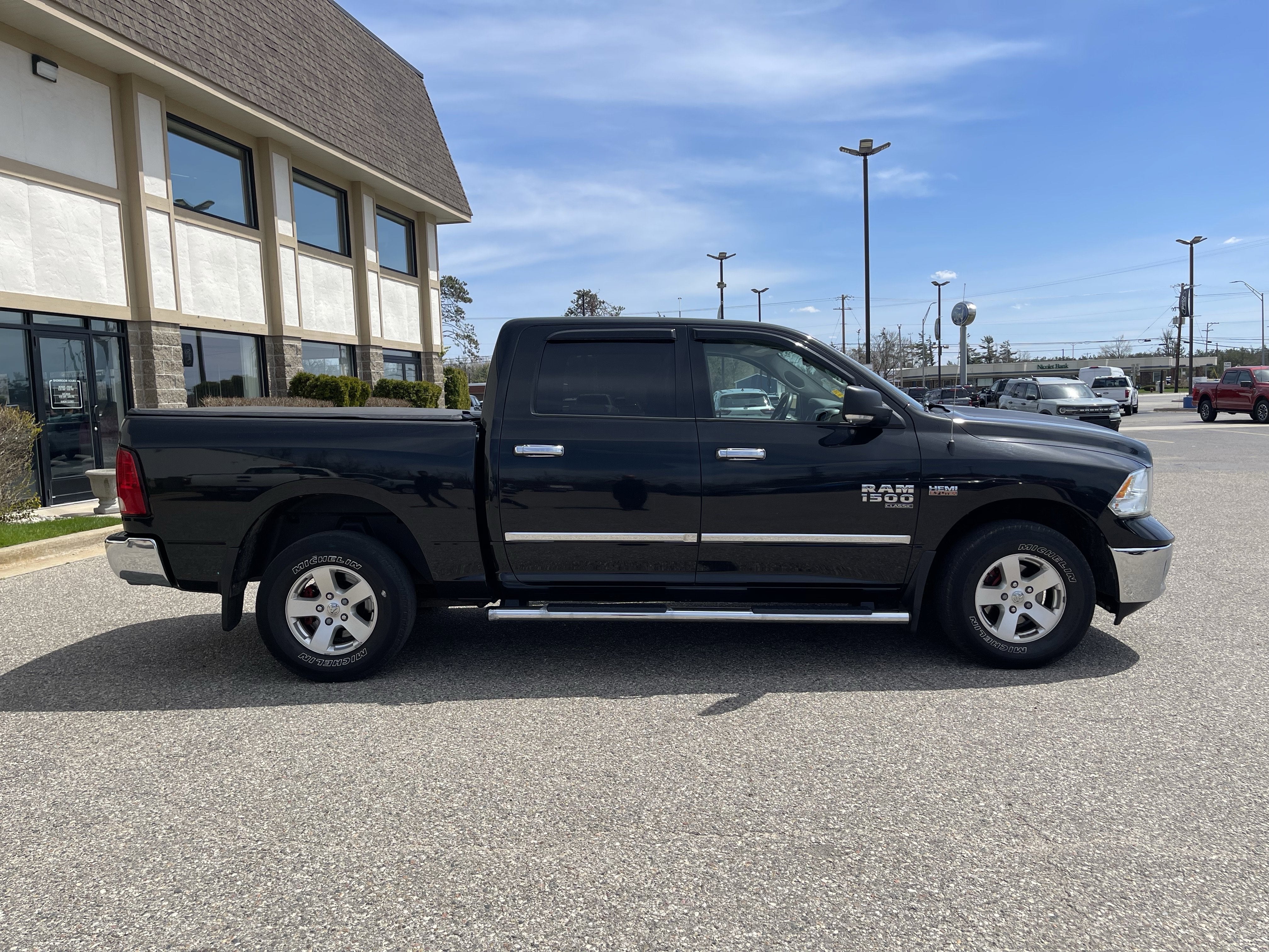 2019 RAM 1500 Classic SLT