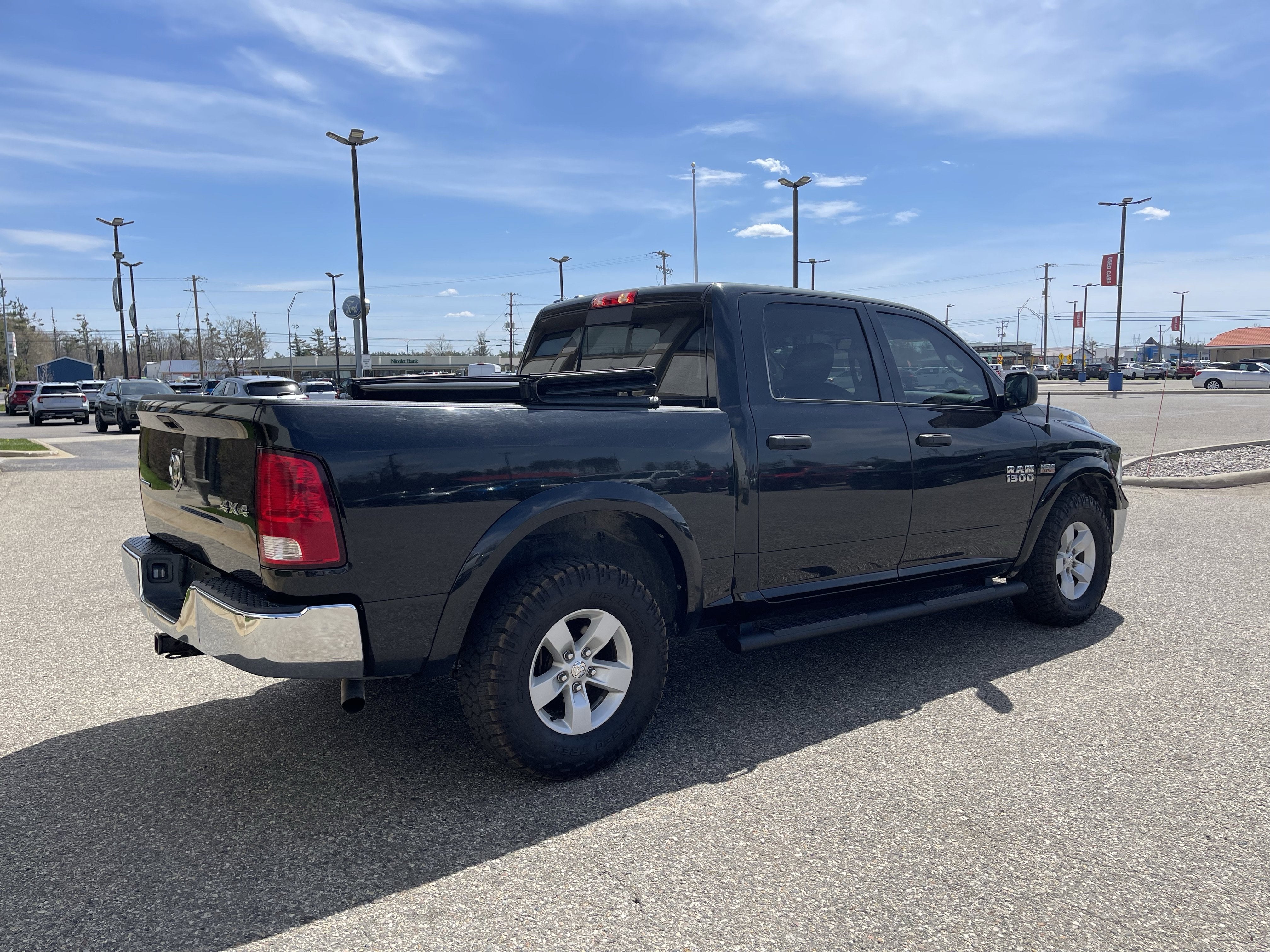 2018 RAM 1500 SLT