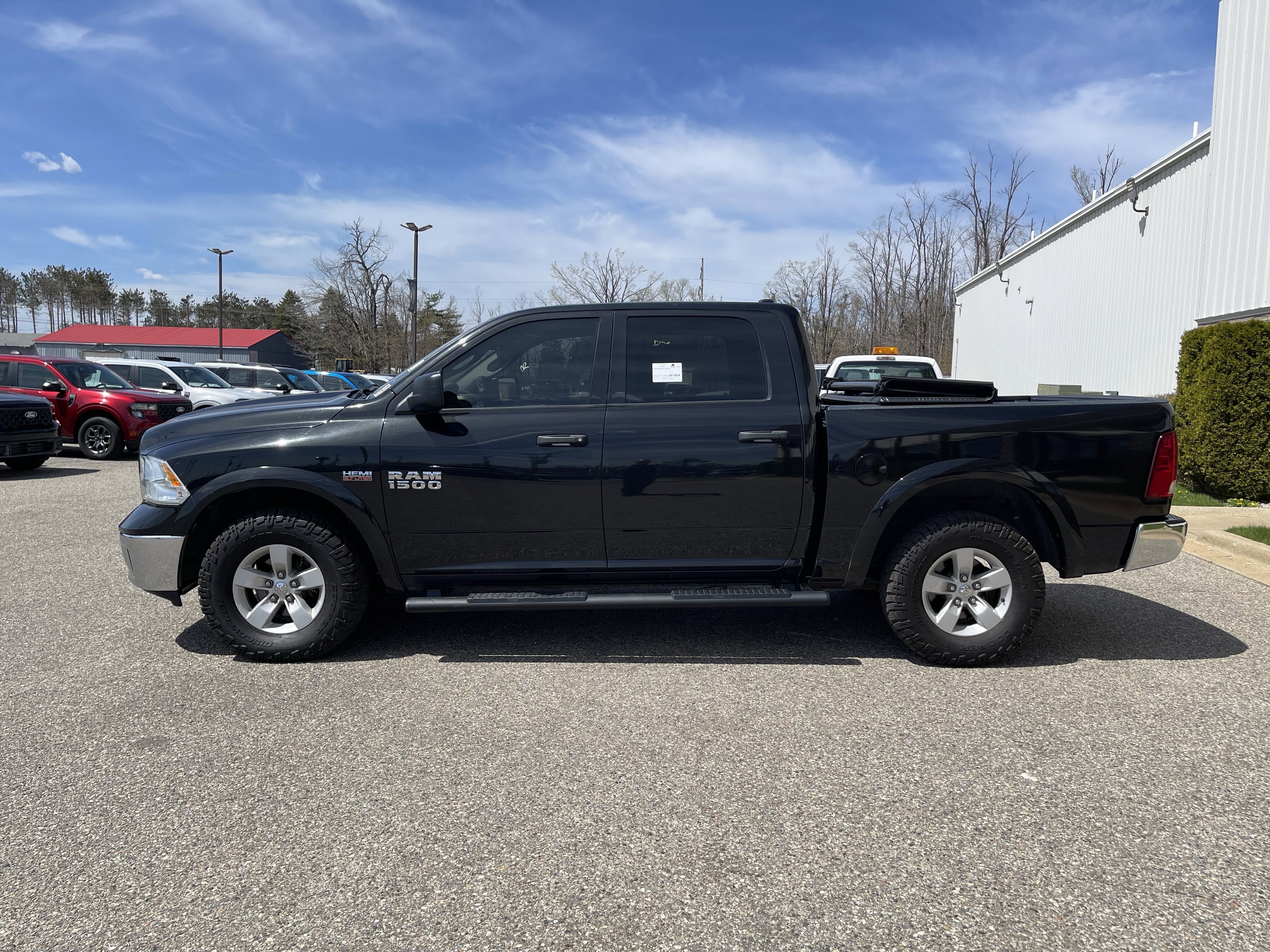 2018 RAM 1500 SLT