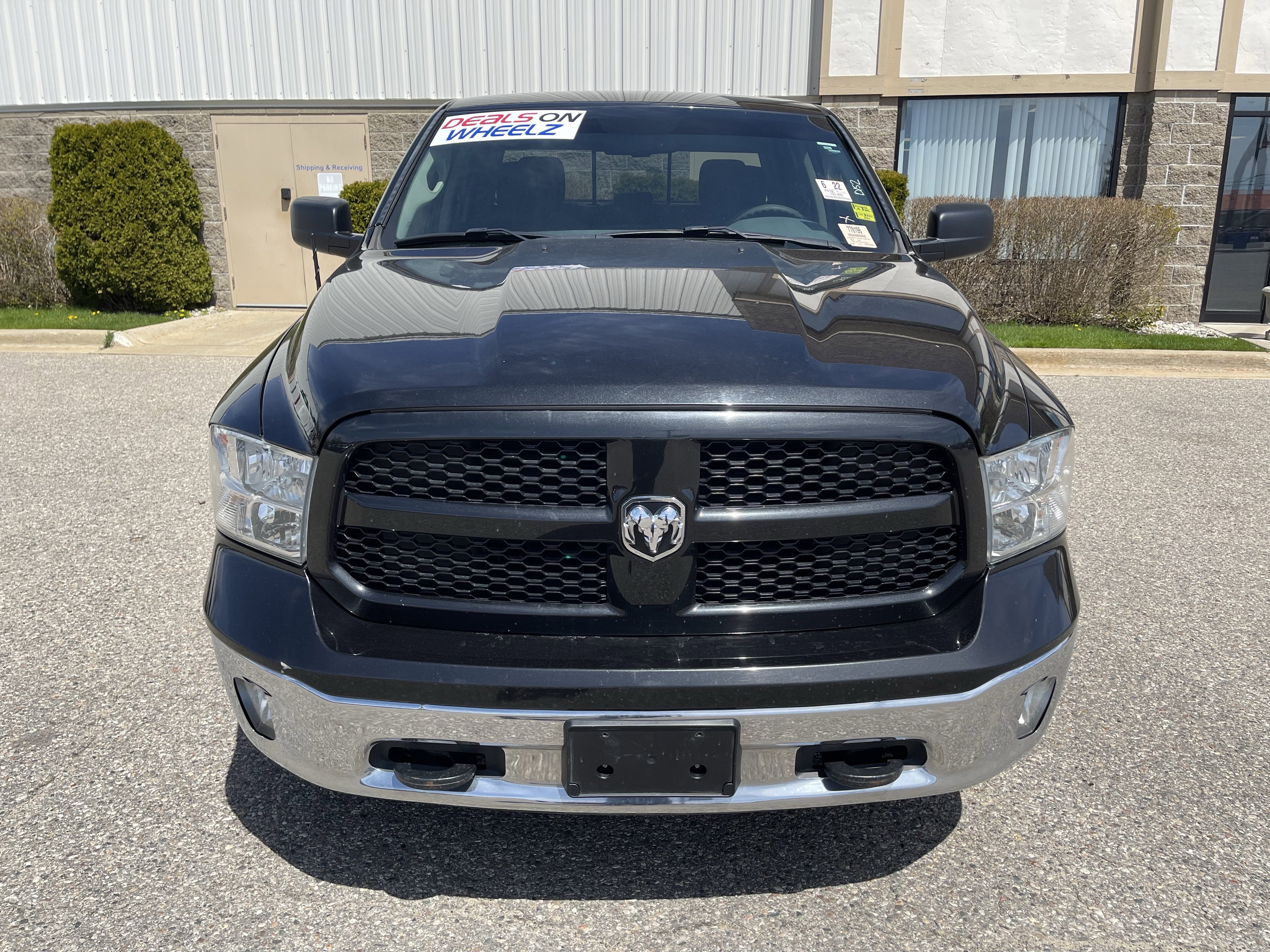 2018 RAM 1500 SLT