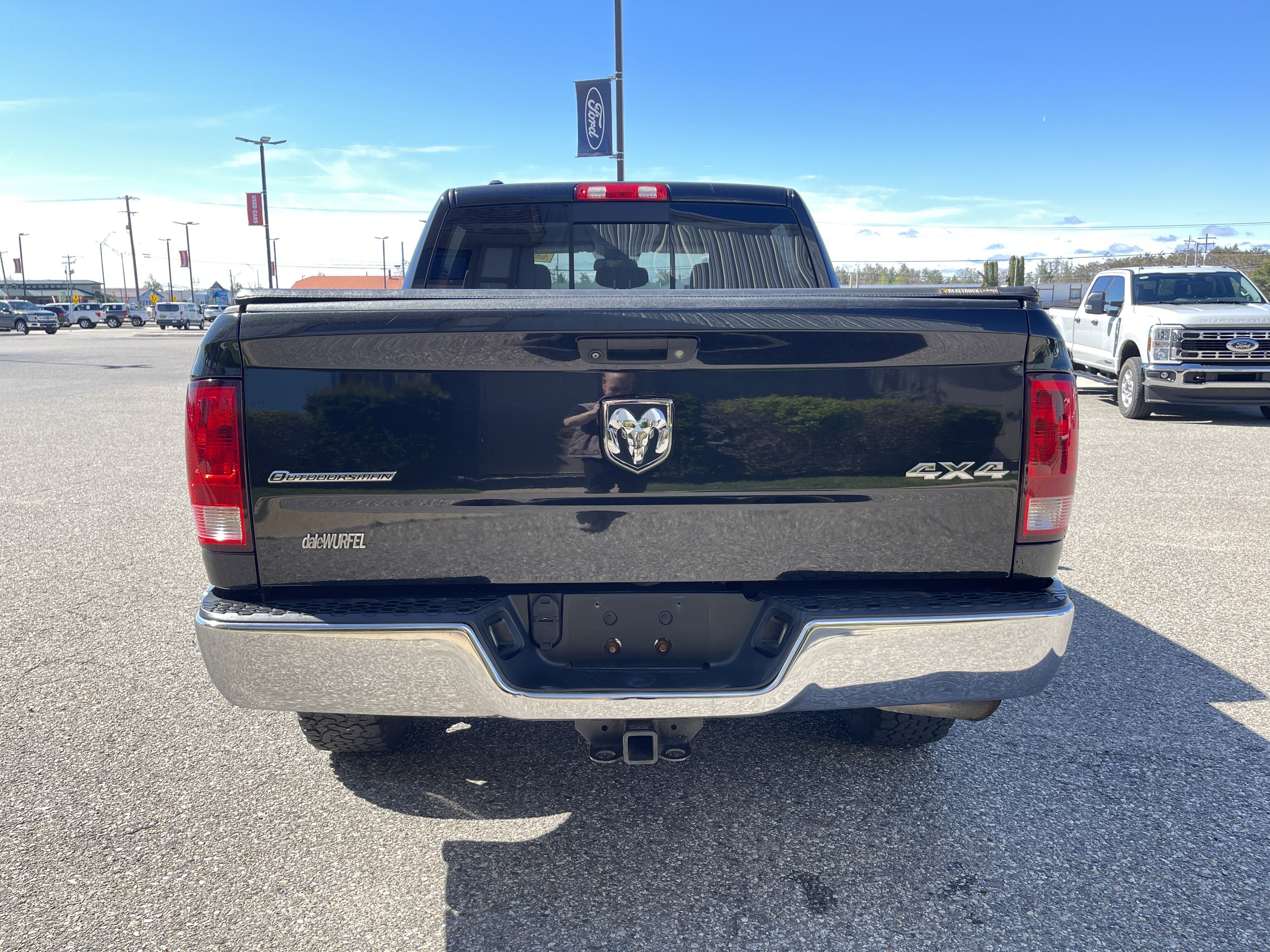 2017 RAM 1500 SLT