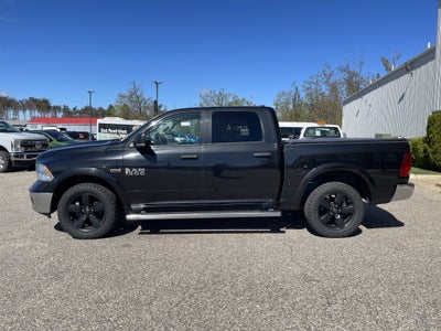 2017 RAM 1500 SLT