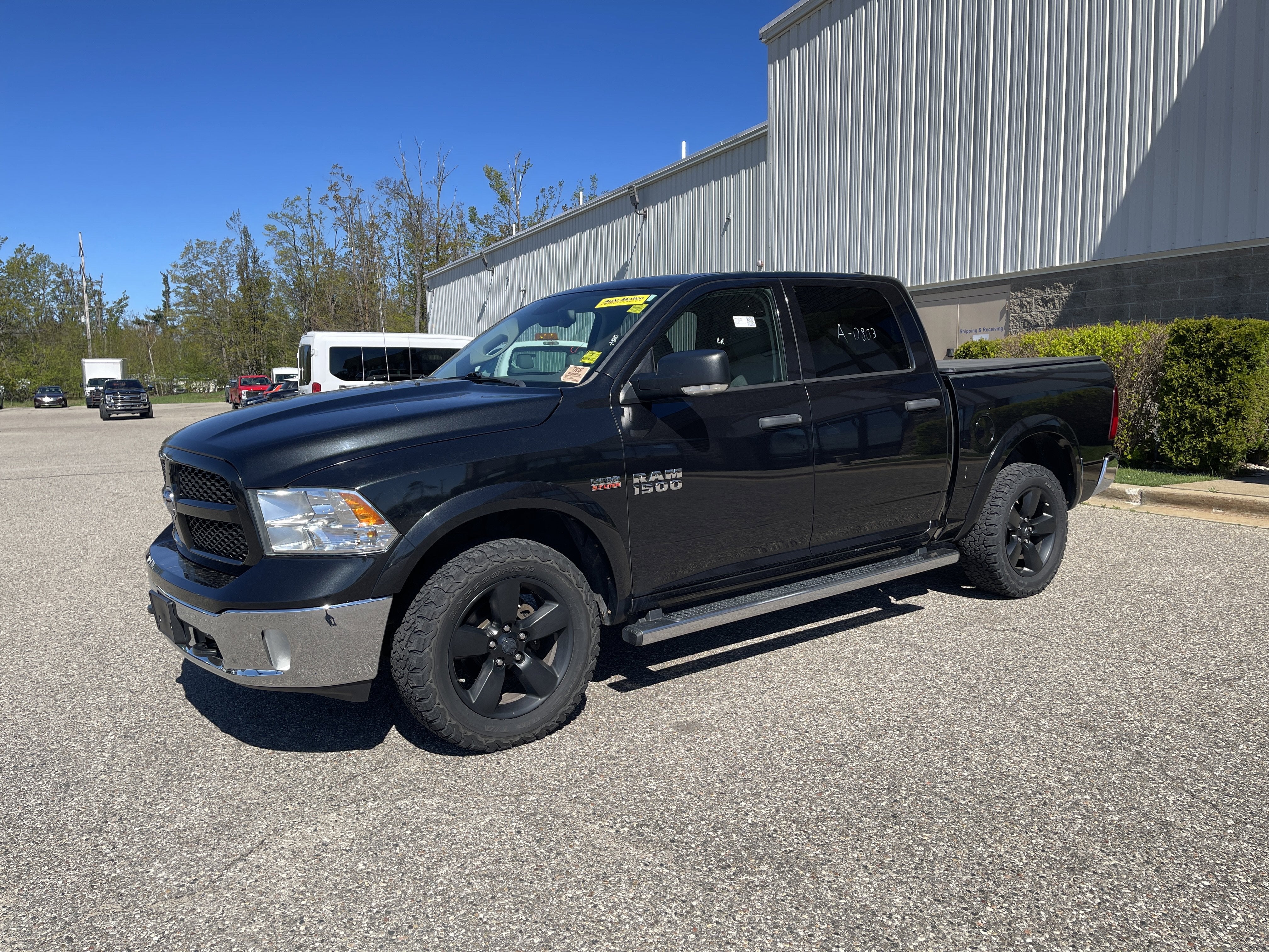 2017 RAM 1500 SLT