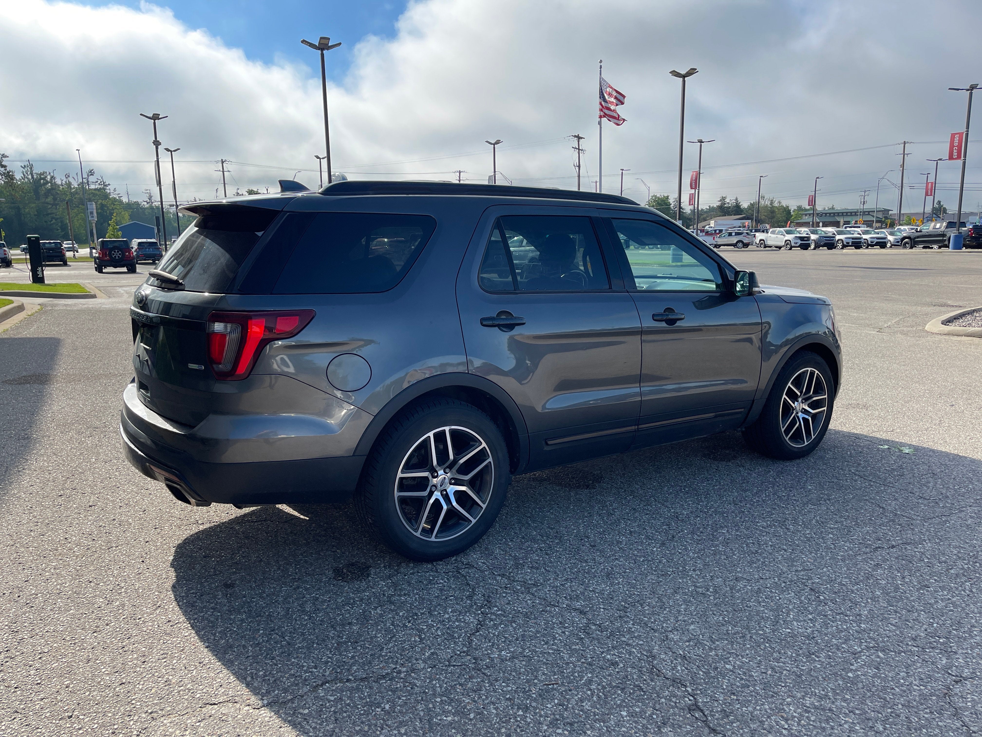 2016 Ford Explorer Sport