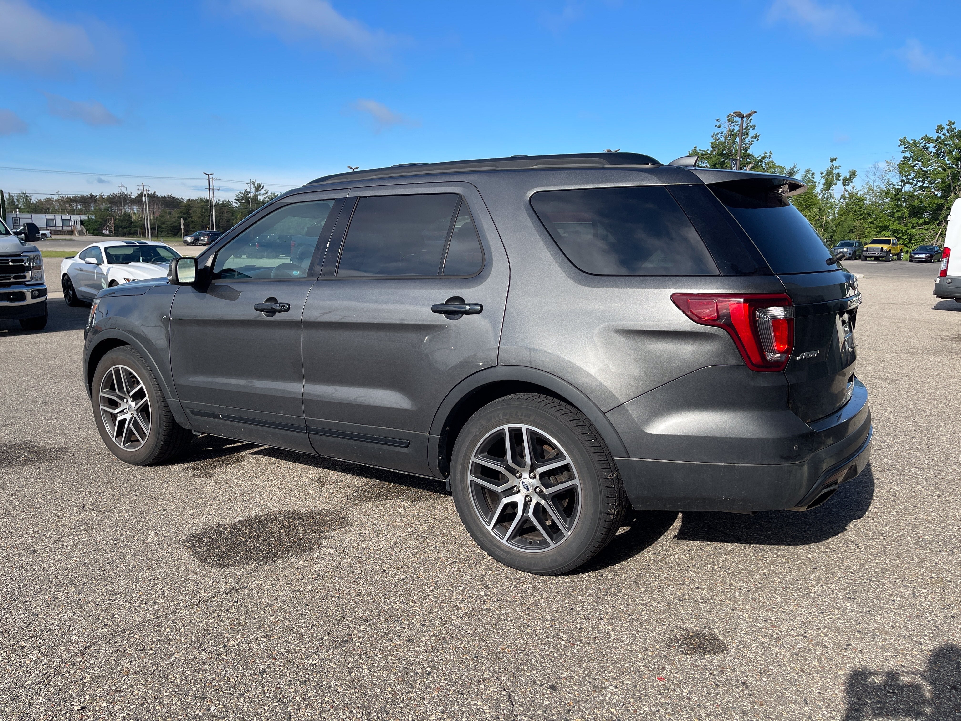 2016 Ford Explorer Sport