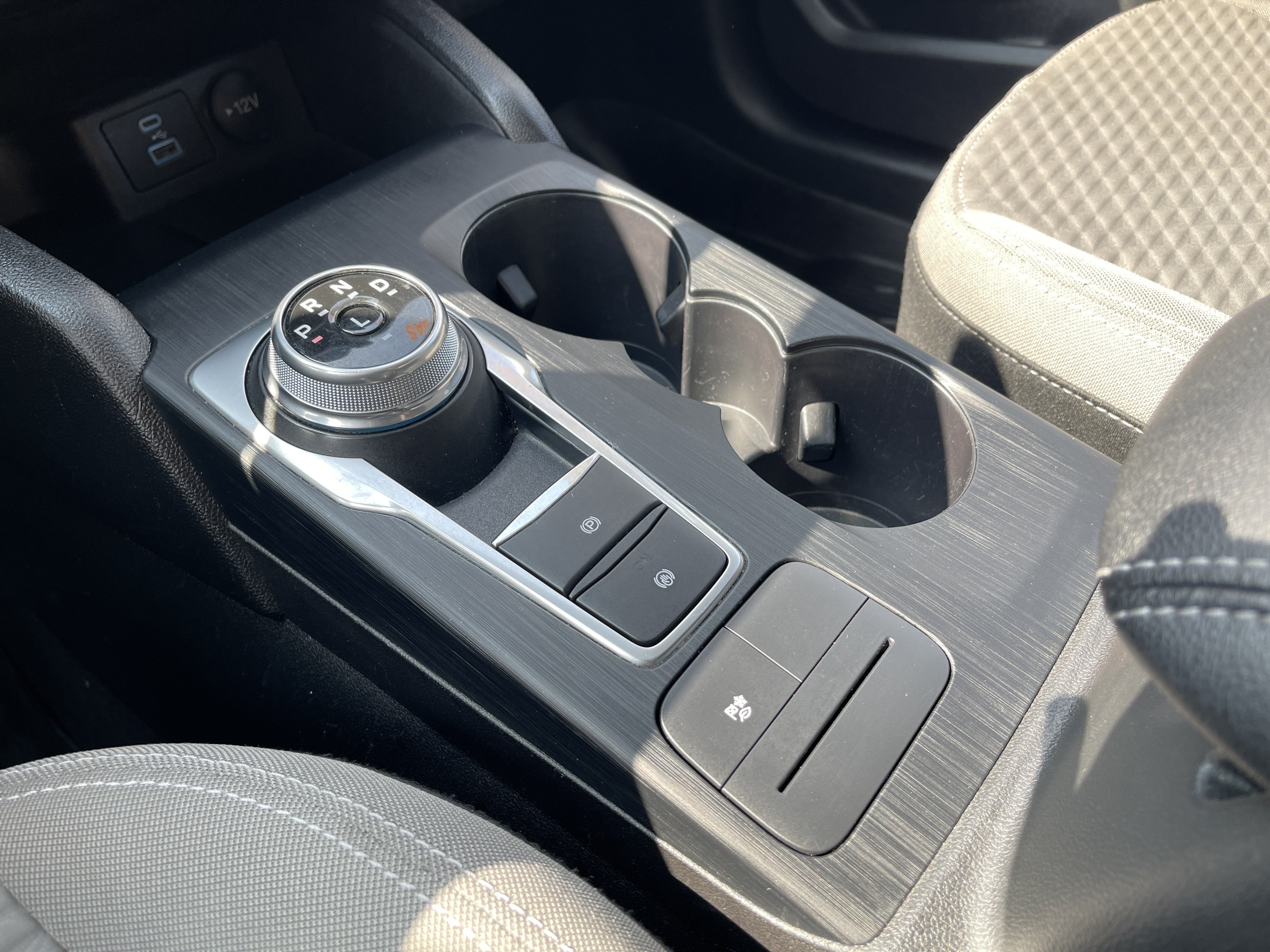 2022 Ford Escape SE Hybrid