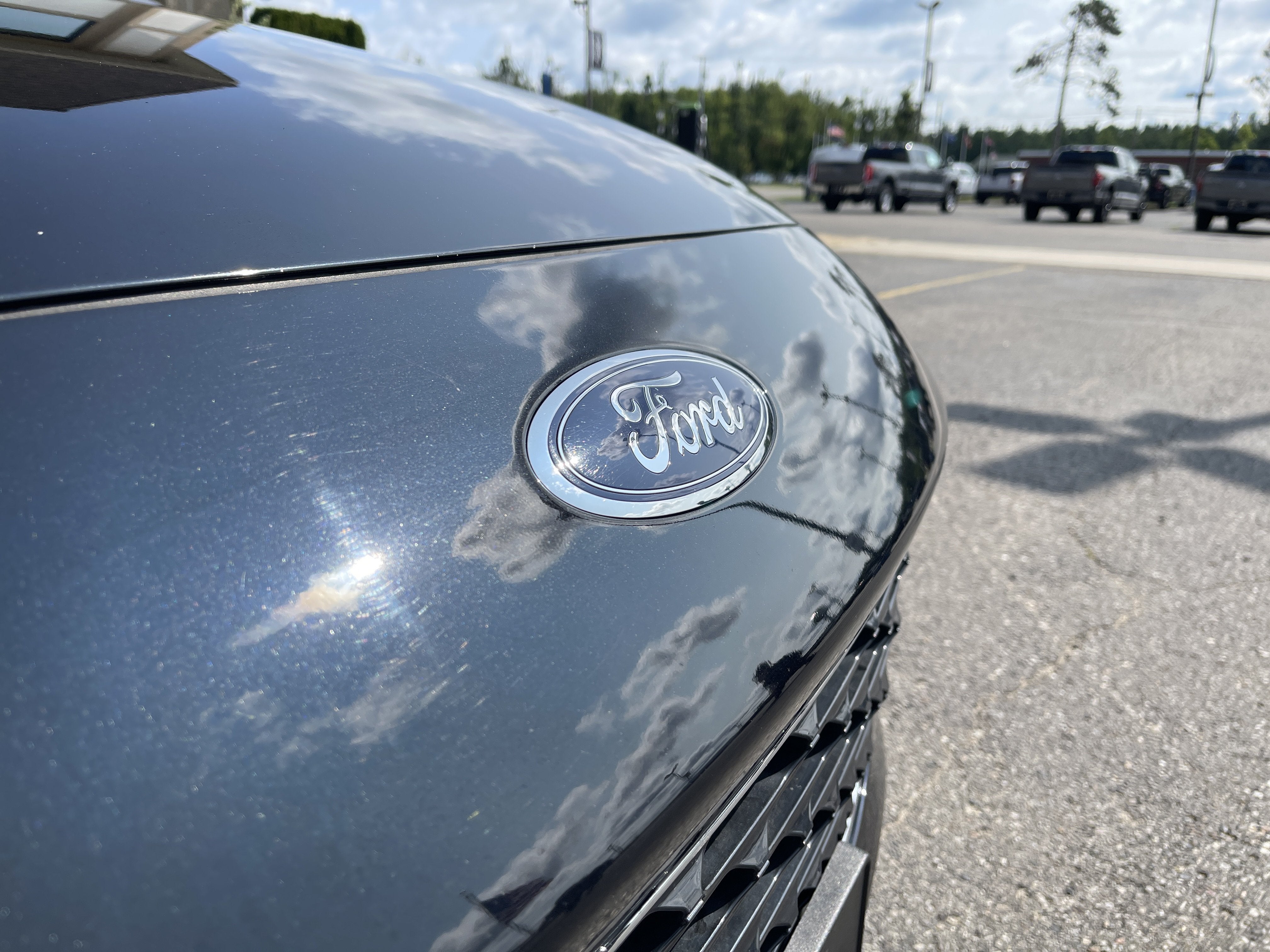 2022 Ford Escape SE Hybrid