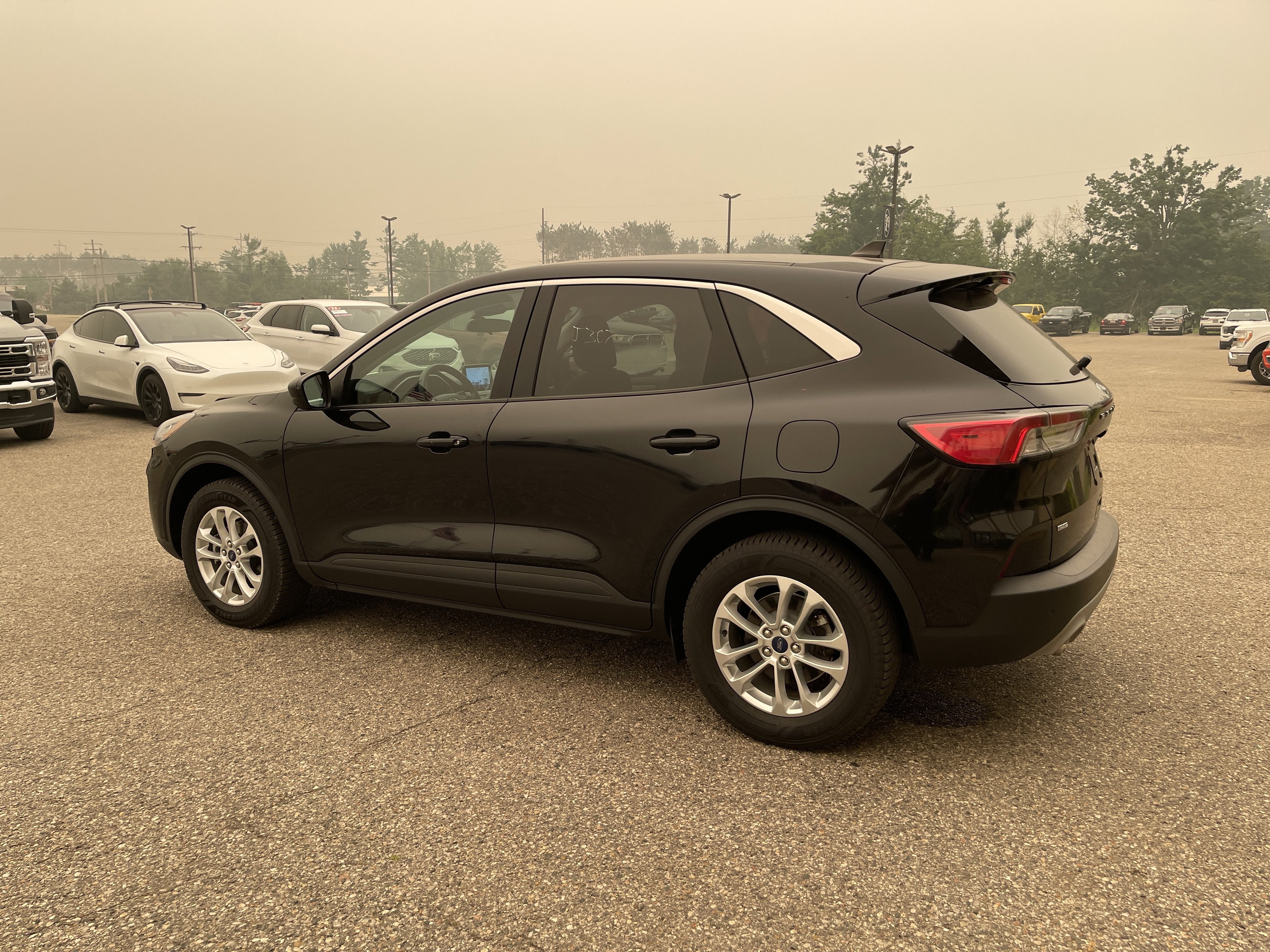 2022 Ford Escape SE Hybrid