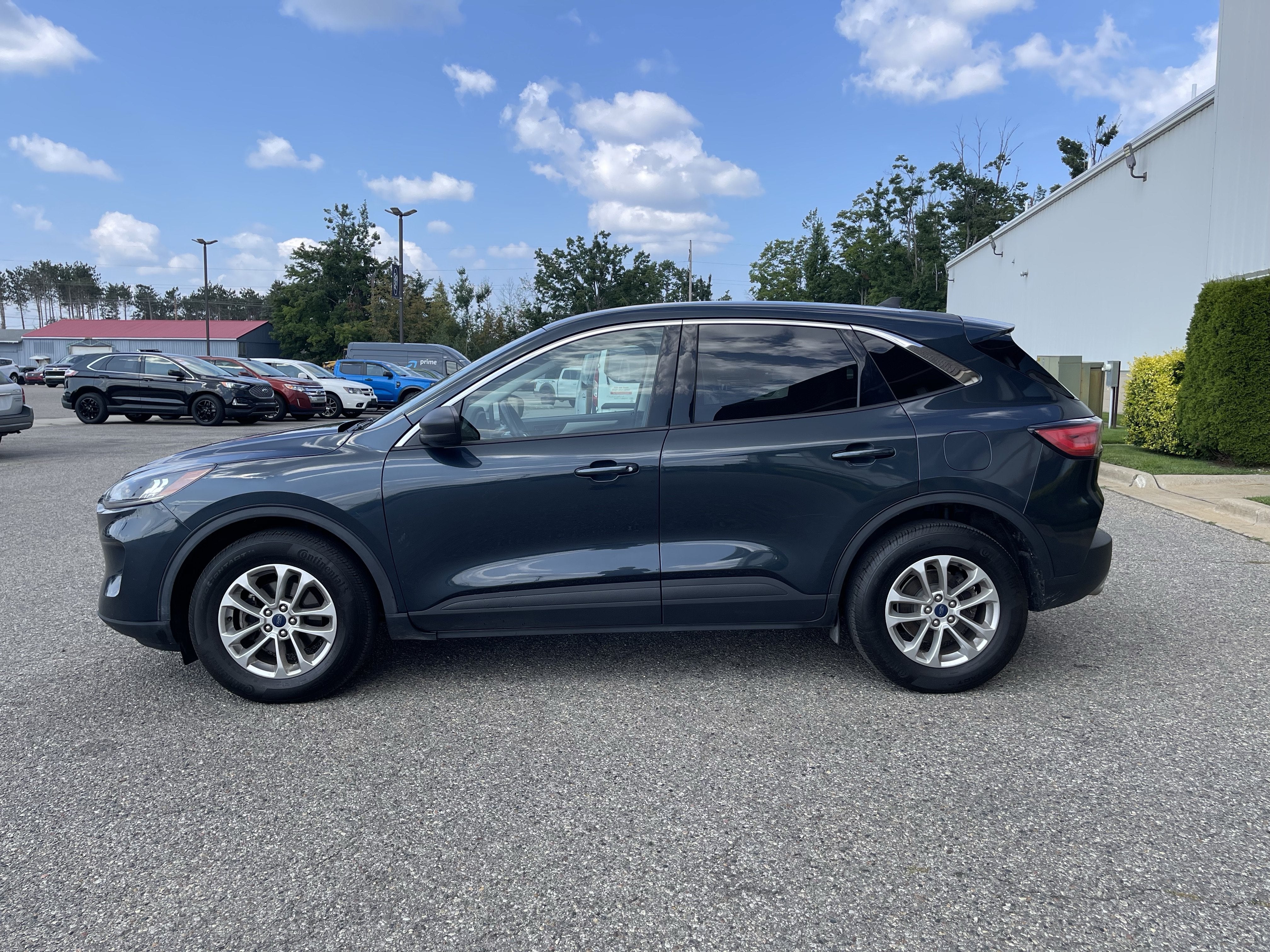2022 Ford Escape SE