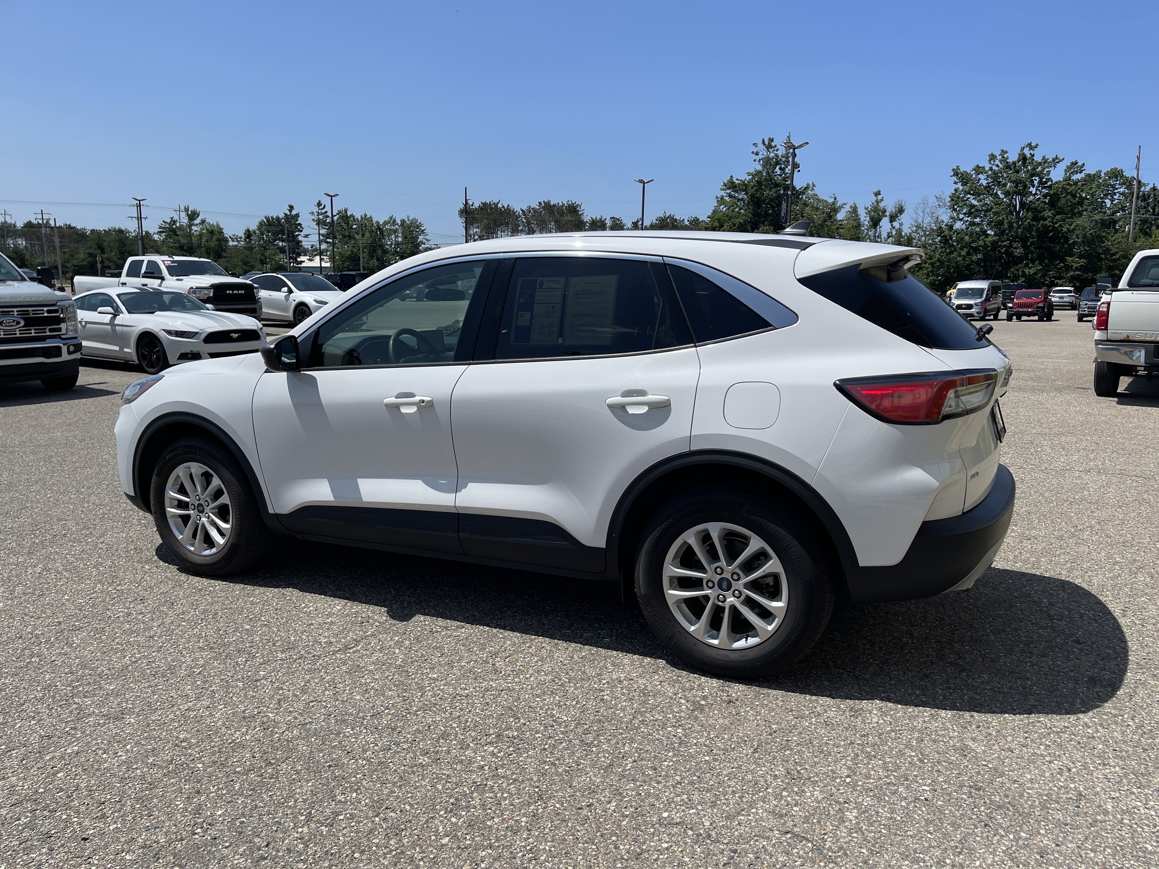 2022 Ford Escape SE