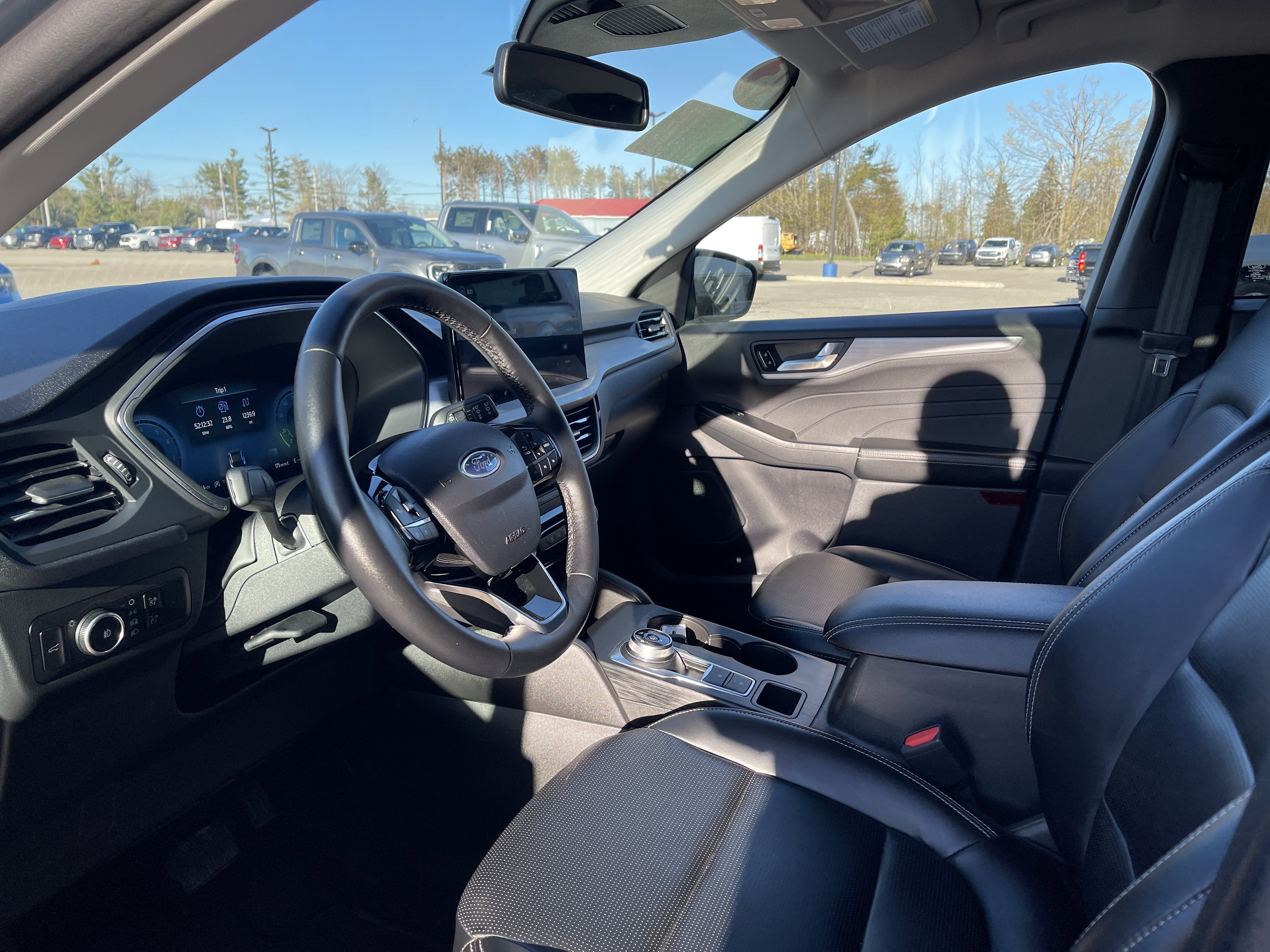 2025 Ford Escape Platinum