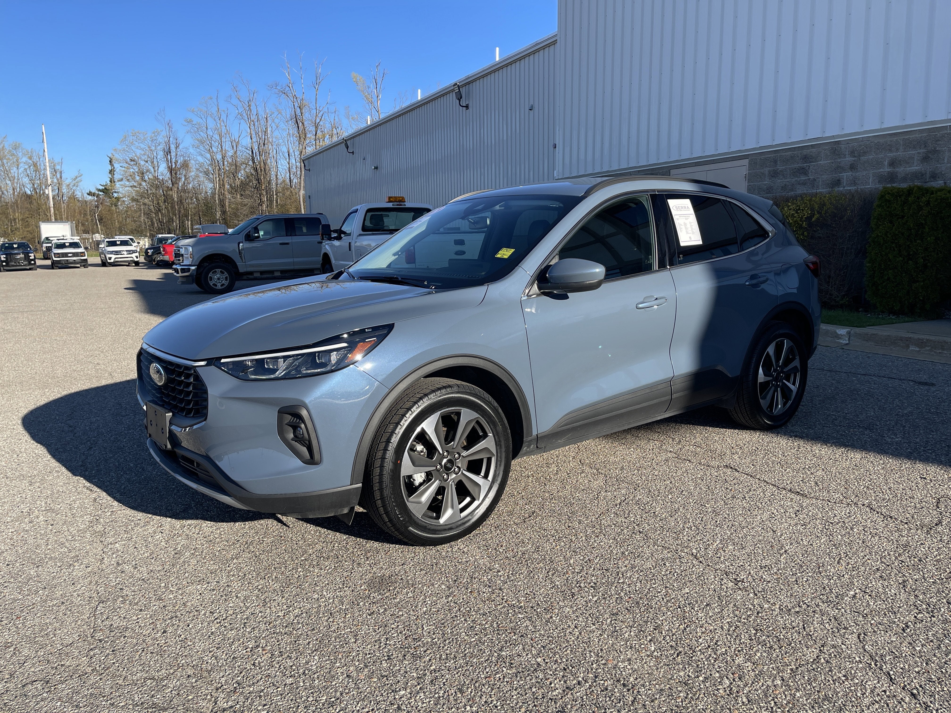 2025 Ford Escape Platinum