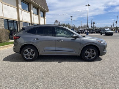 2023 Ford Escape ST-Line Select