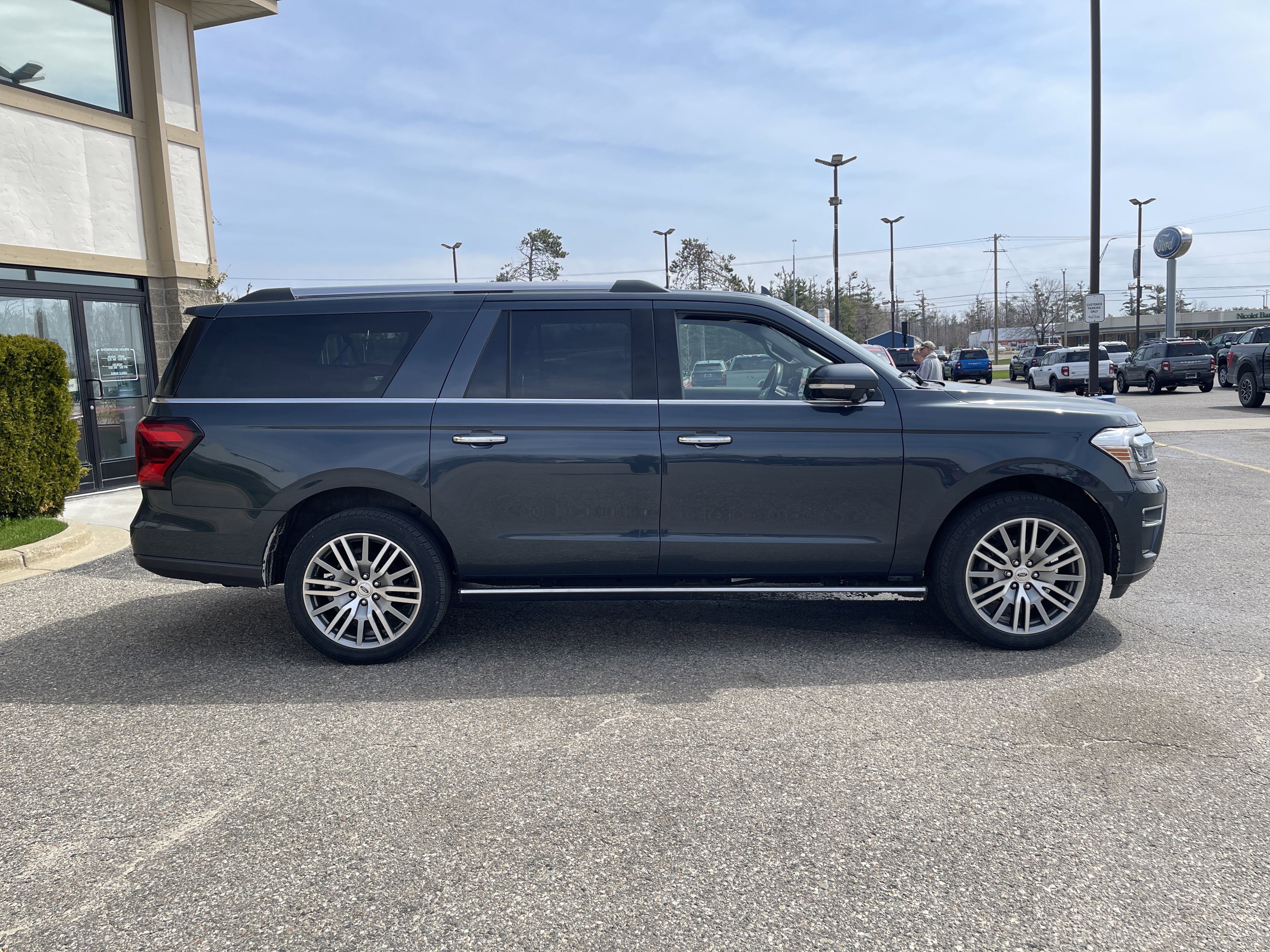 2022 Ford Expedition Max Limited