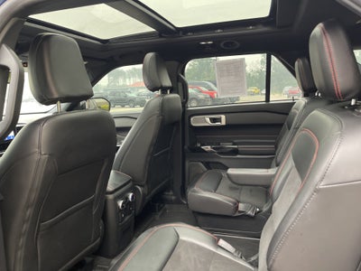 2022 Ford Explorer ST-Line