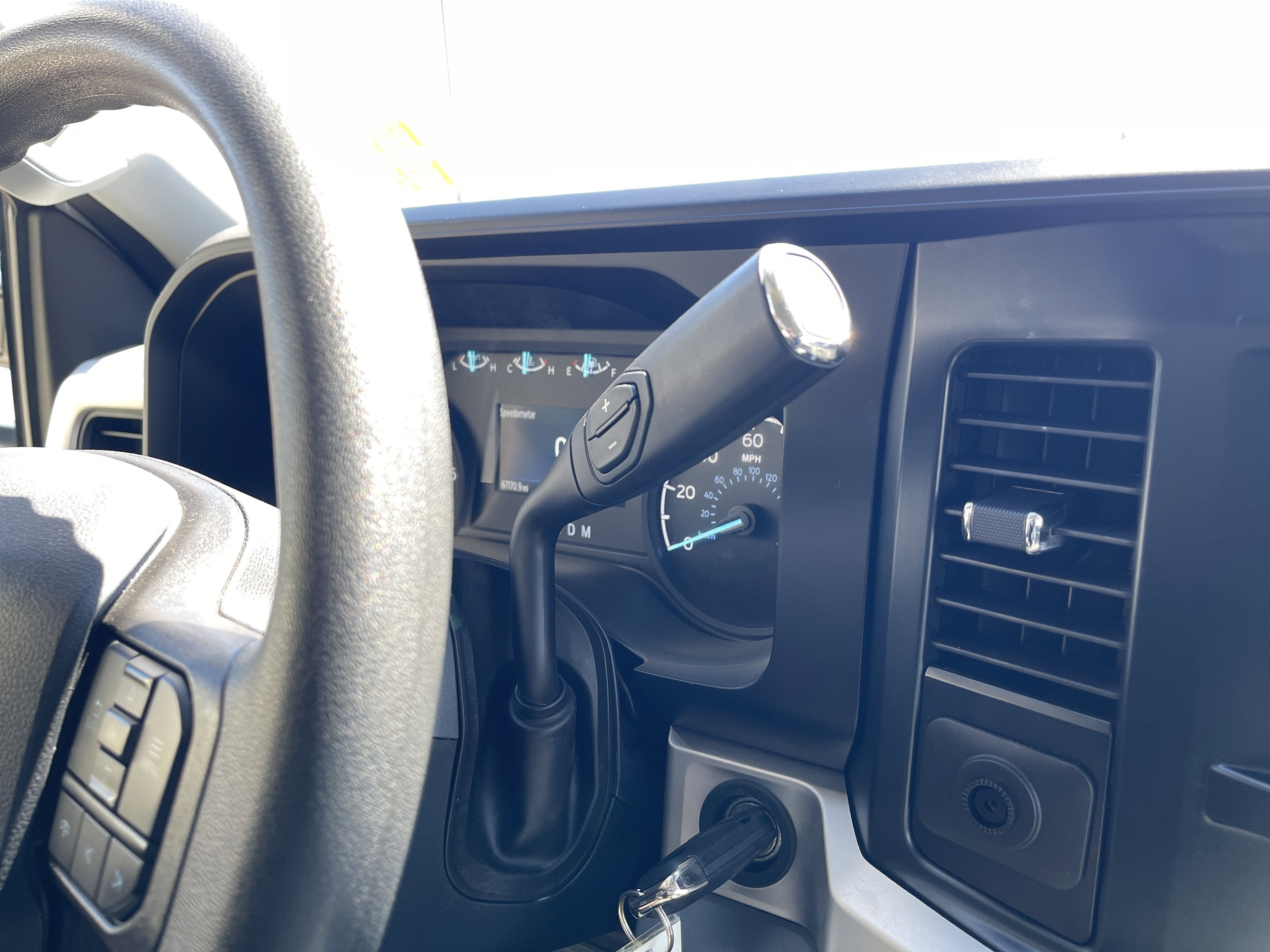 2023 Ford Super Duty F-250 SRW XLT