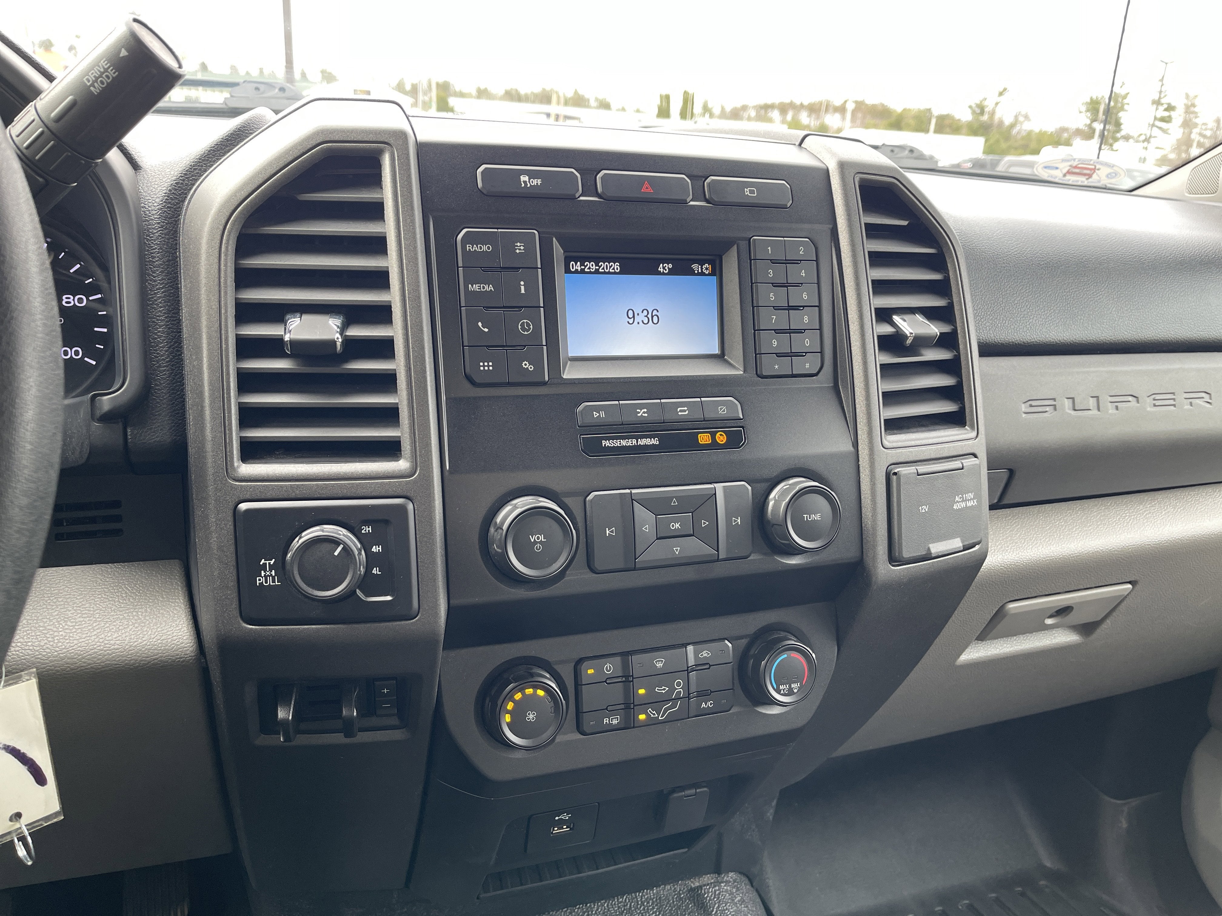 2020 Ford Super Duty F-350 SRW XL