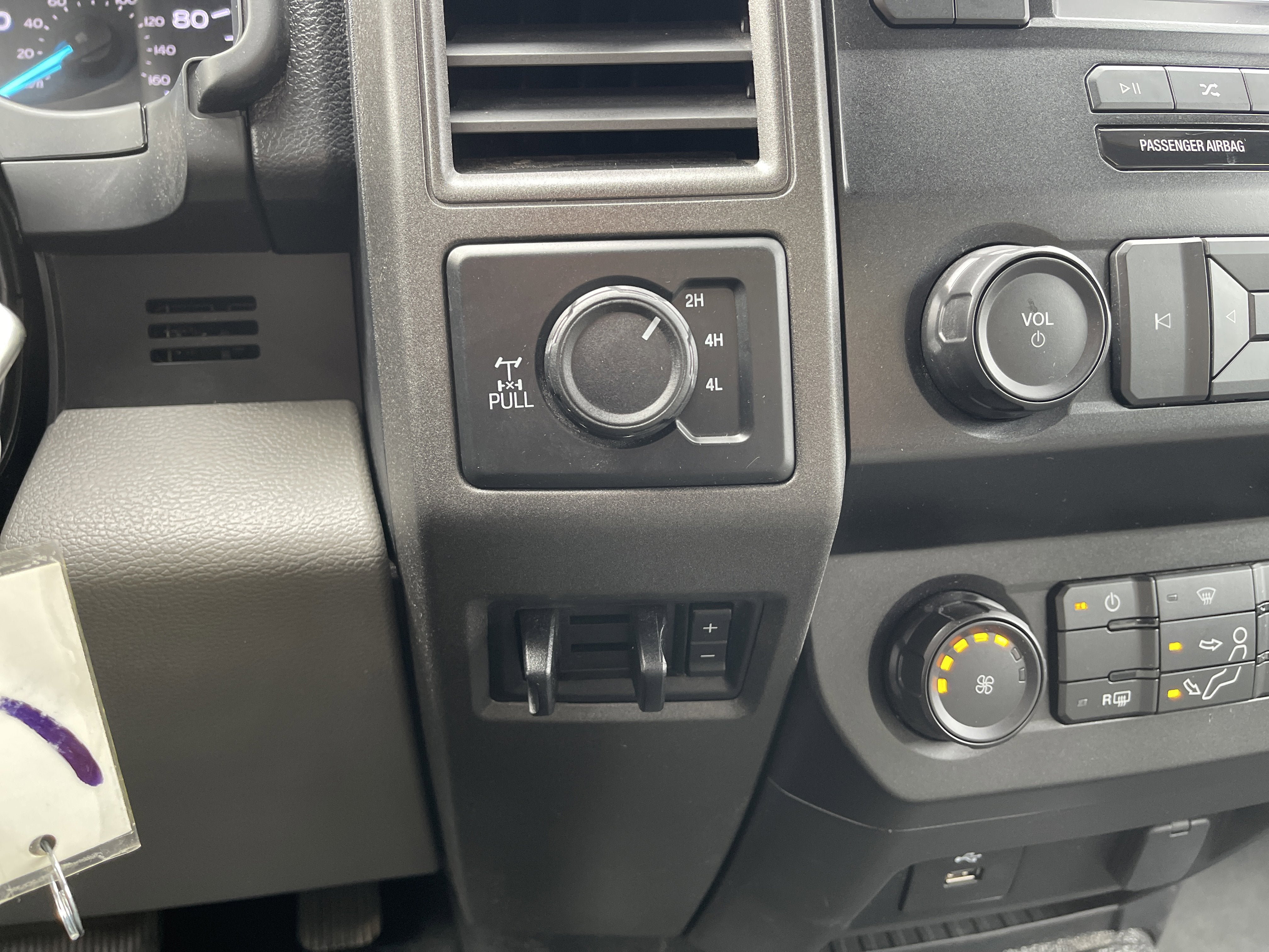 2020 Ford Super Duty F-350 SRW XL