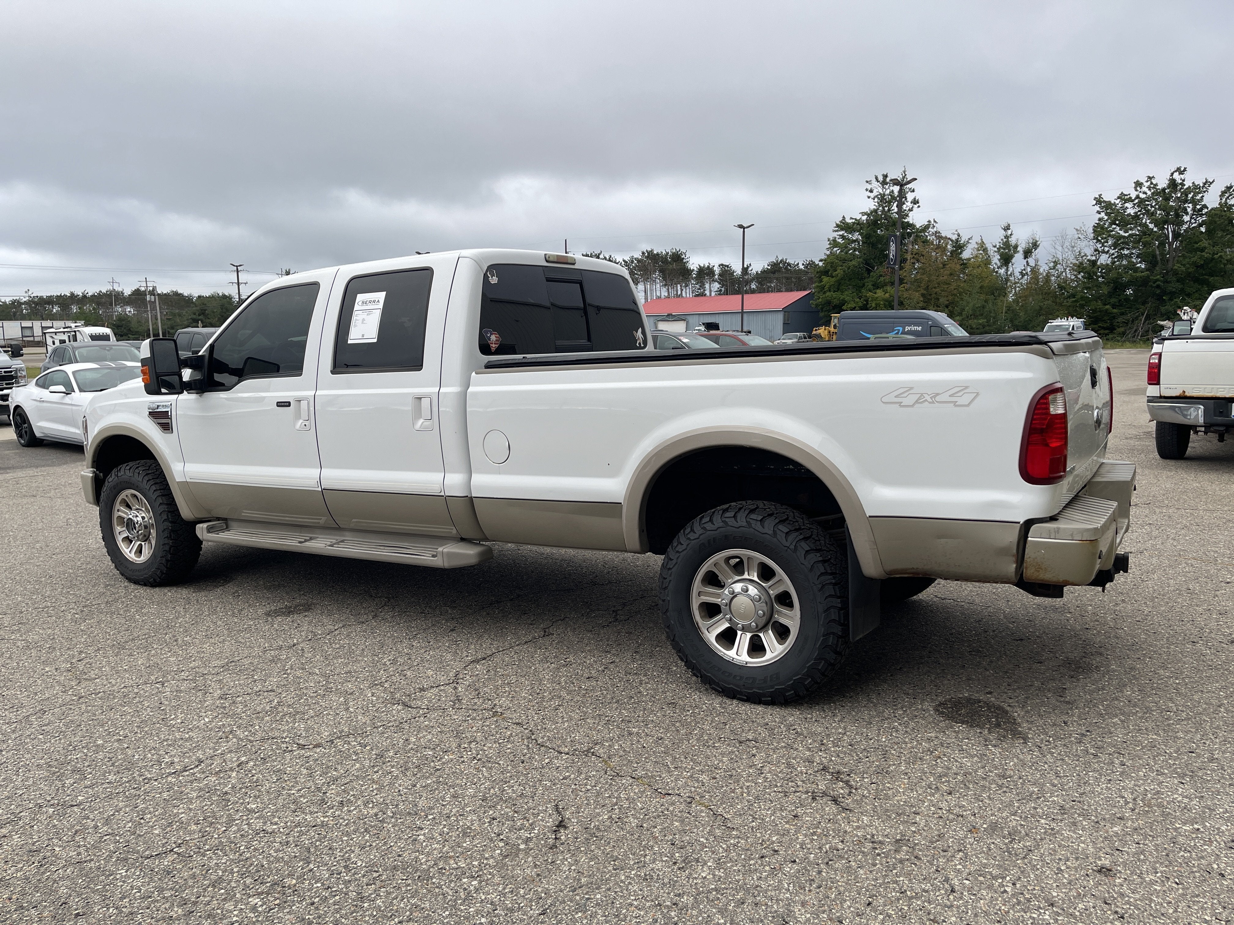 2010 Ford Super Duty F-350 SRW XL