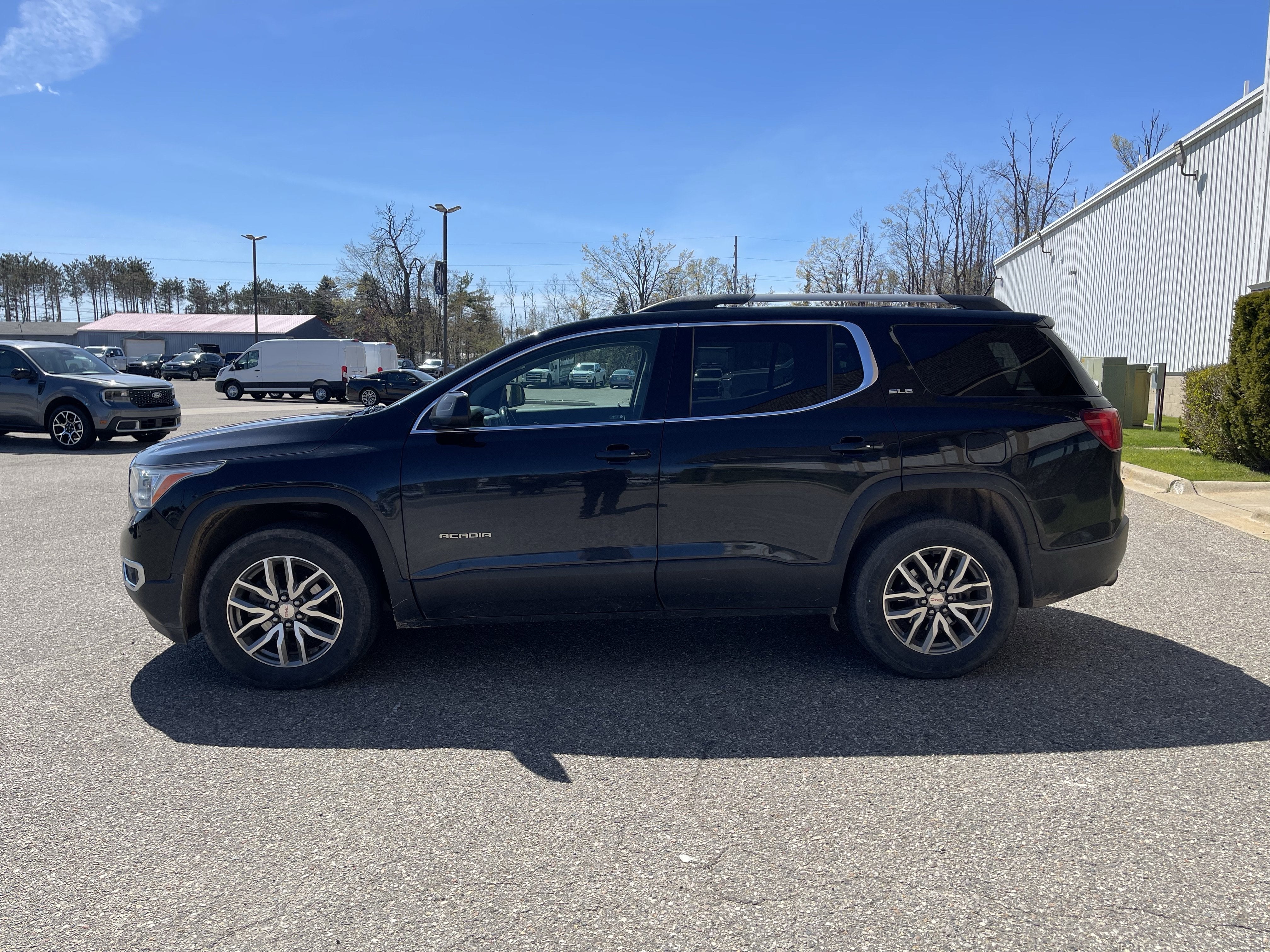 2019 GMC Acadia SLE