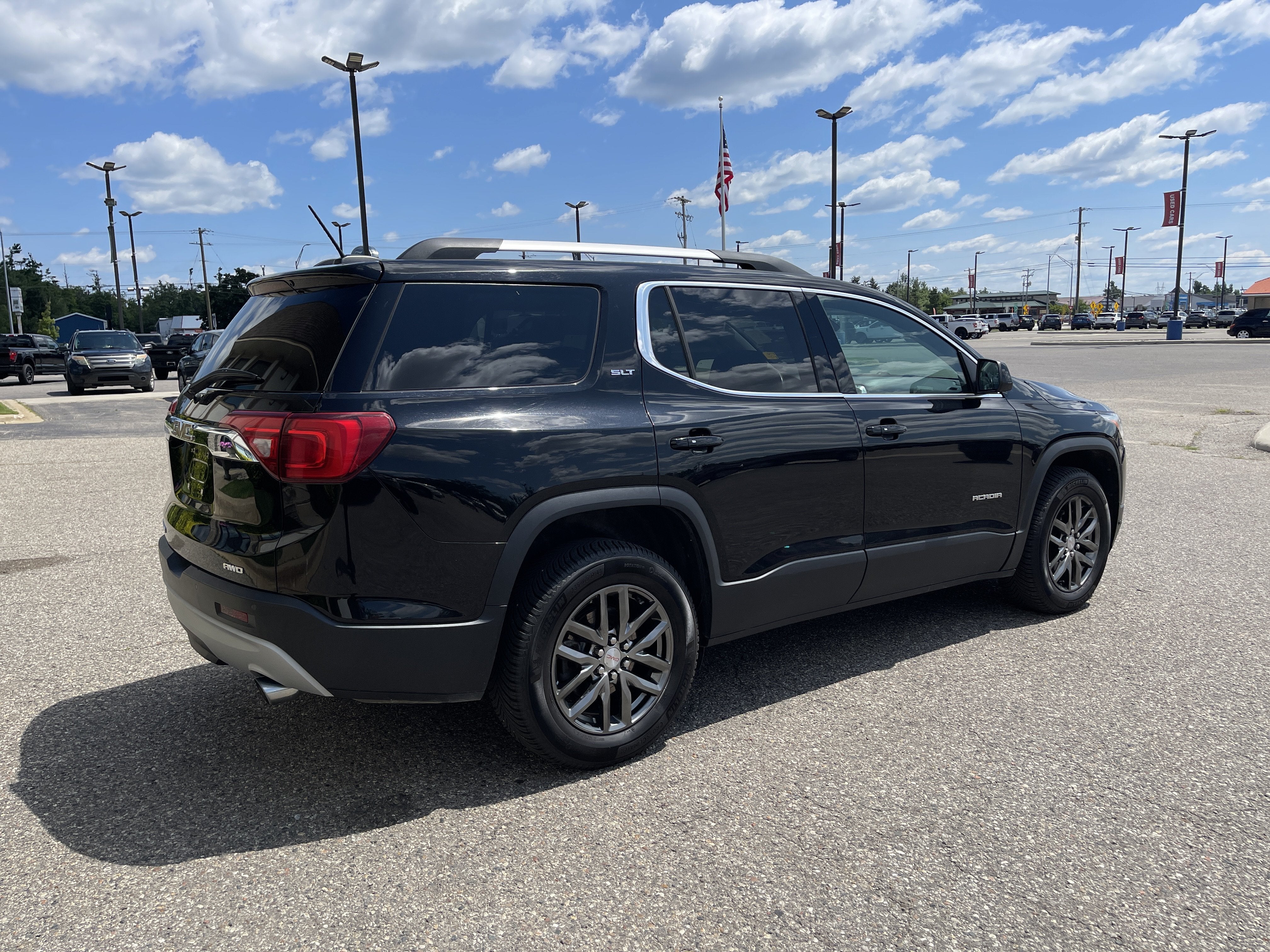 2017 GMC Acadia SLT