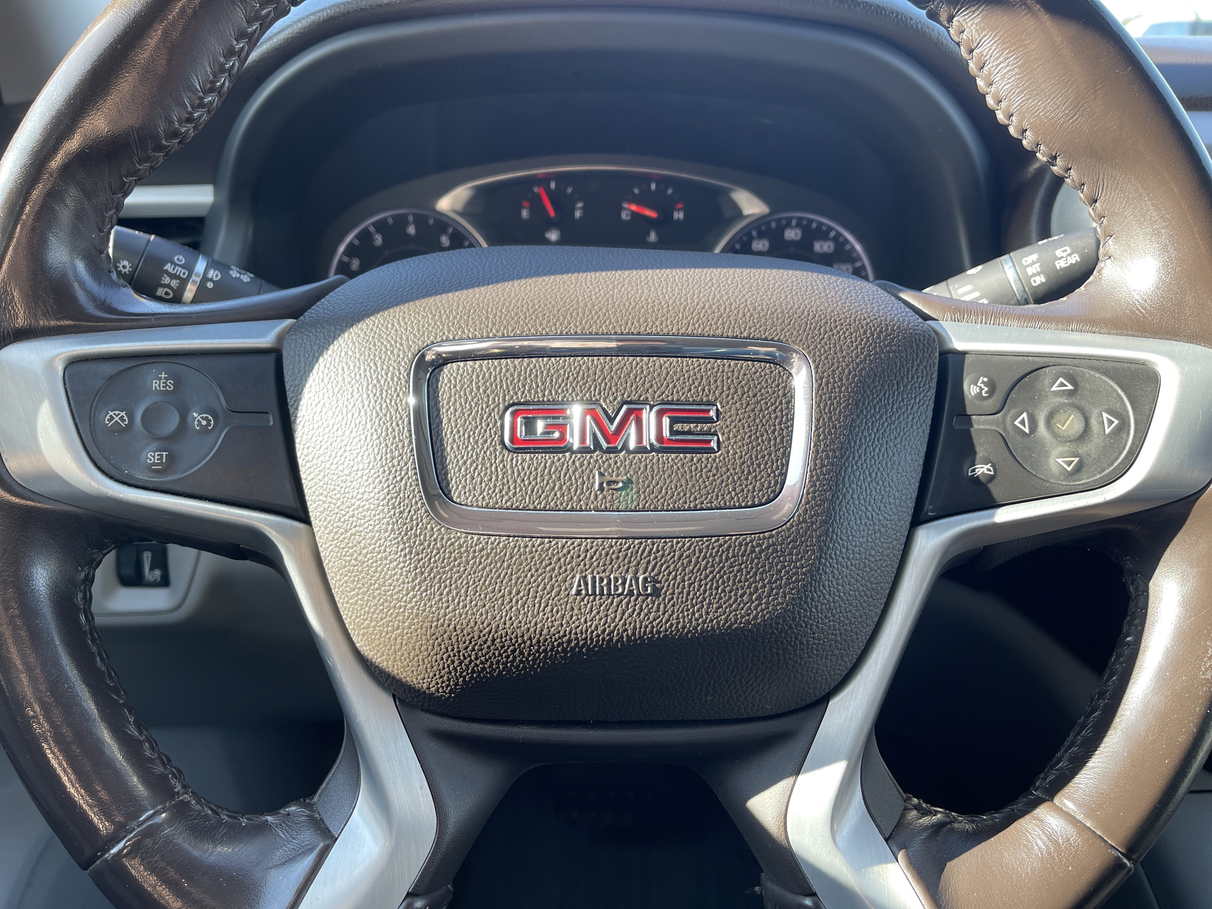 2019 GMC Acadia SLT