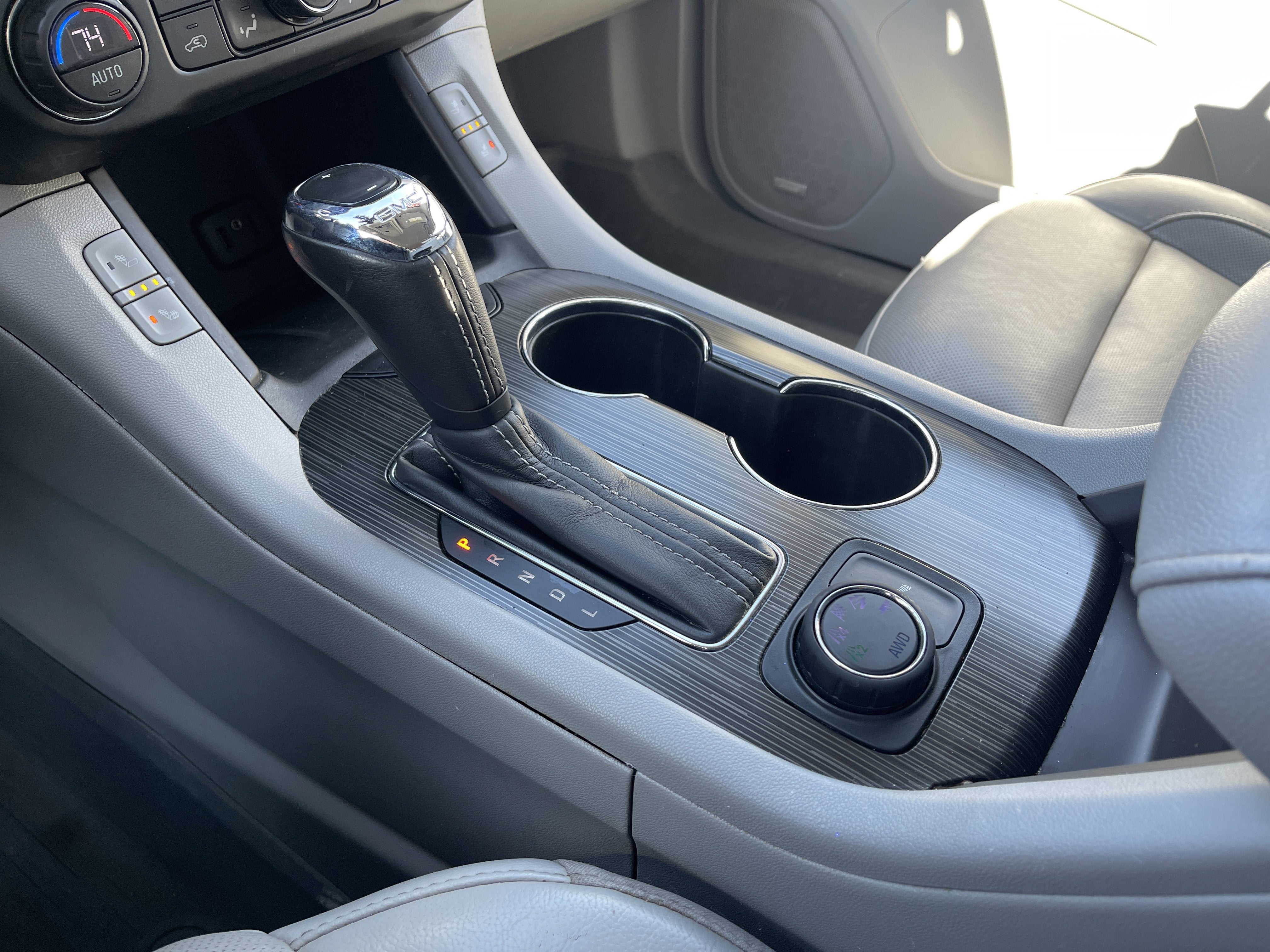 2019 GMC Acadia SLT