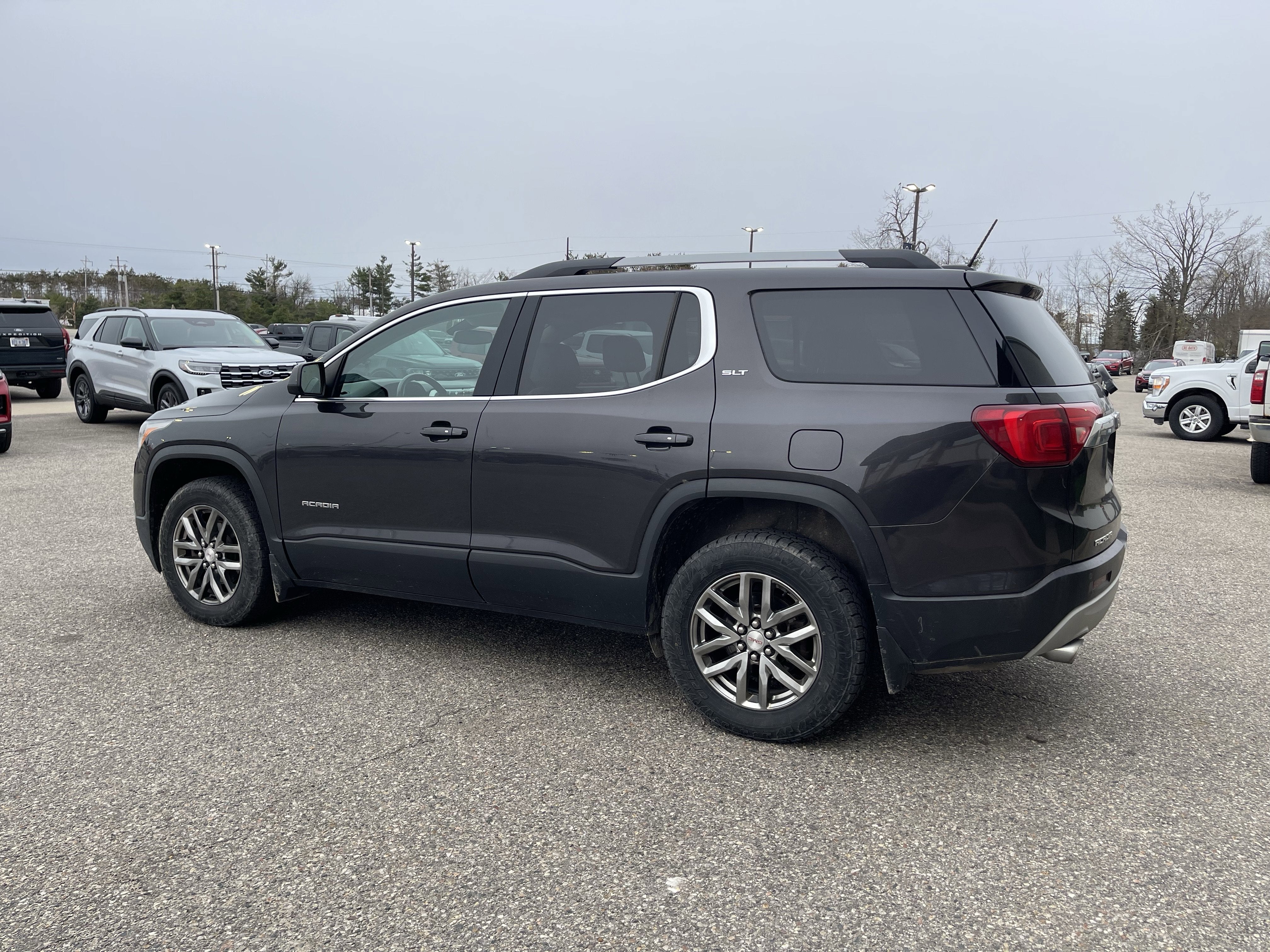 2019 GMC Acadia SLT