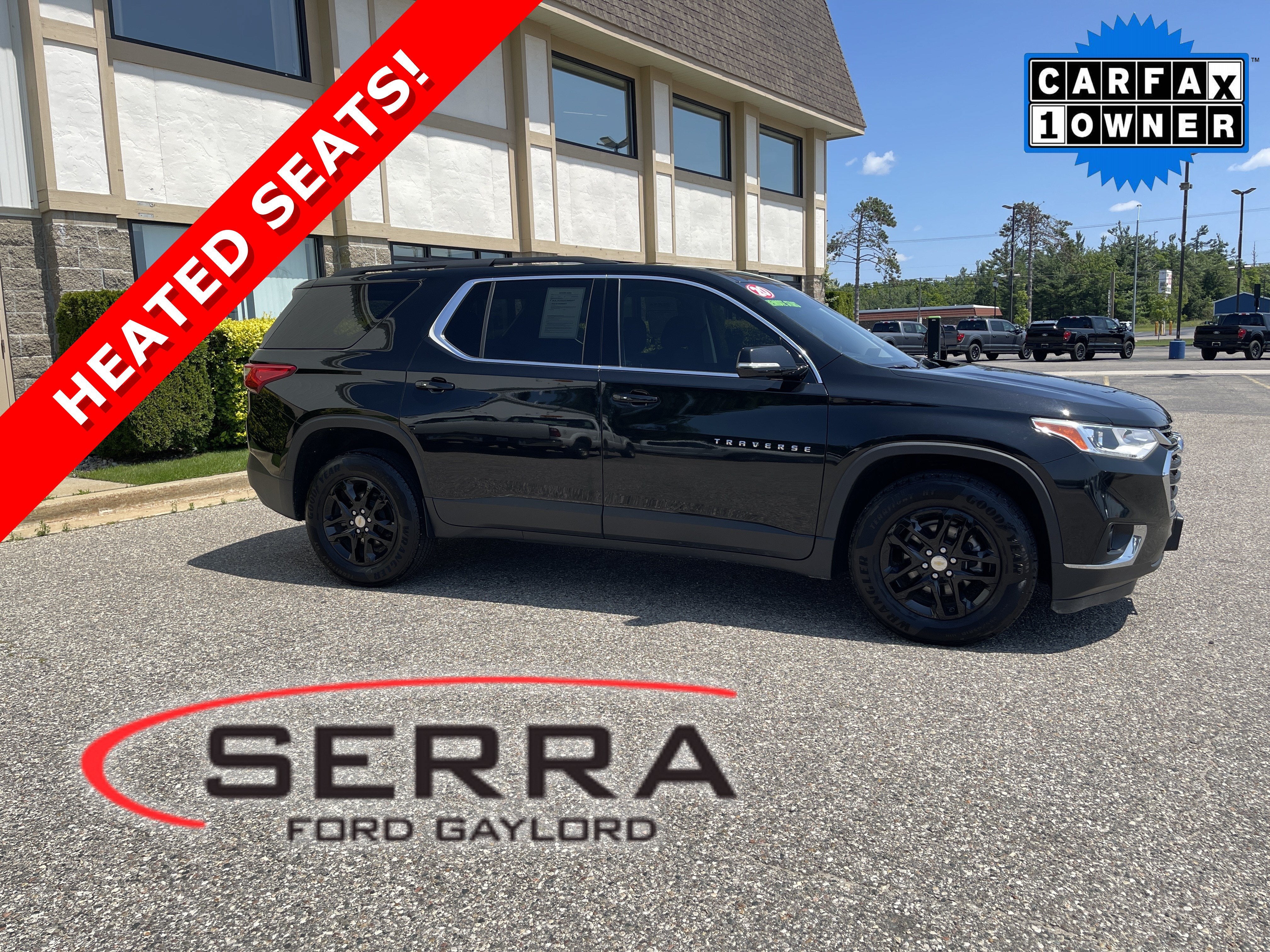 2020 Chevrolet Traverse LT Cloth