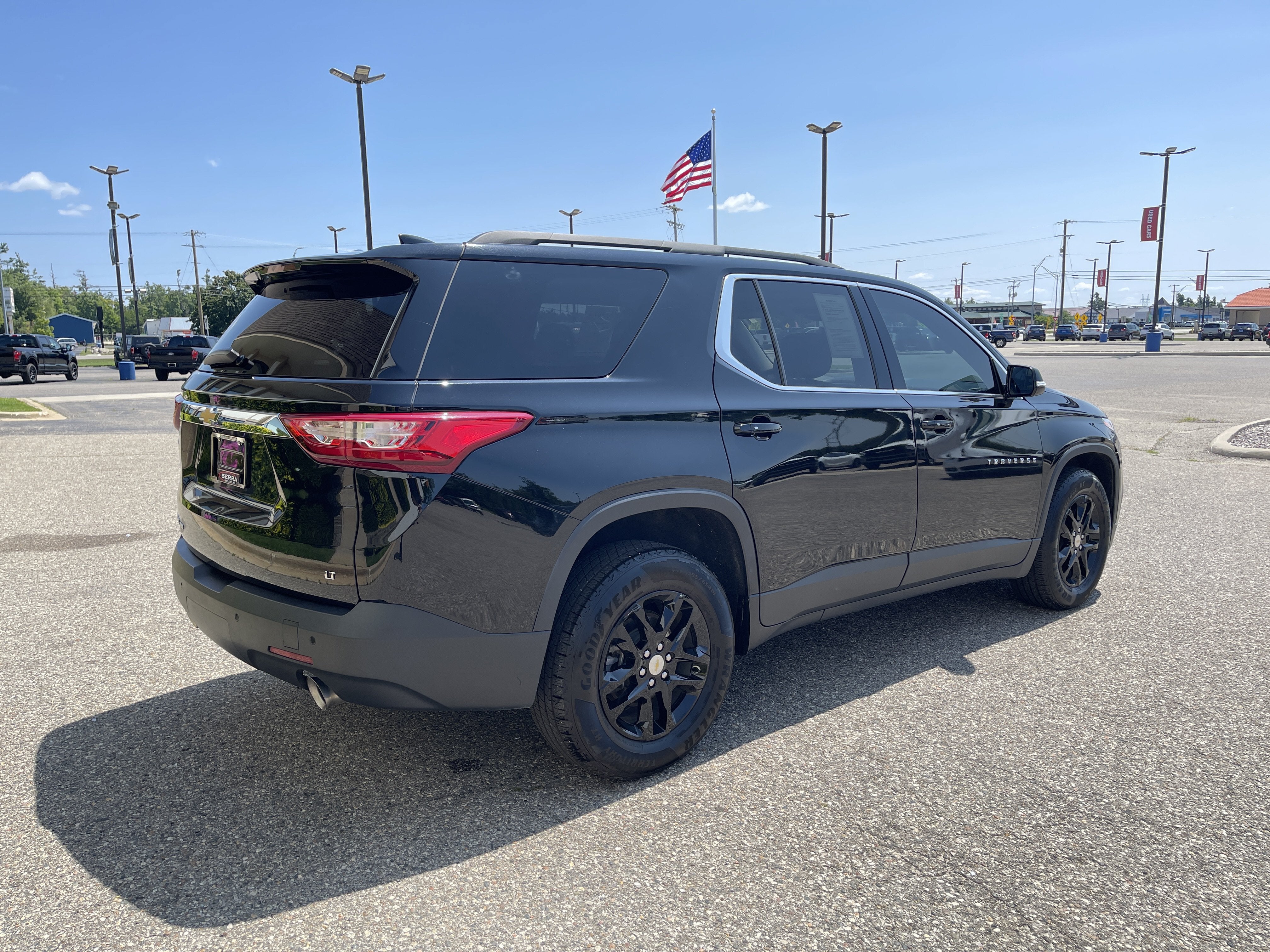 2020 Chevrolet Traverse LT Cloth