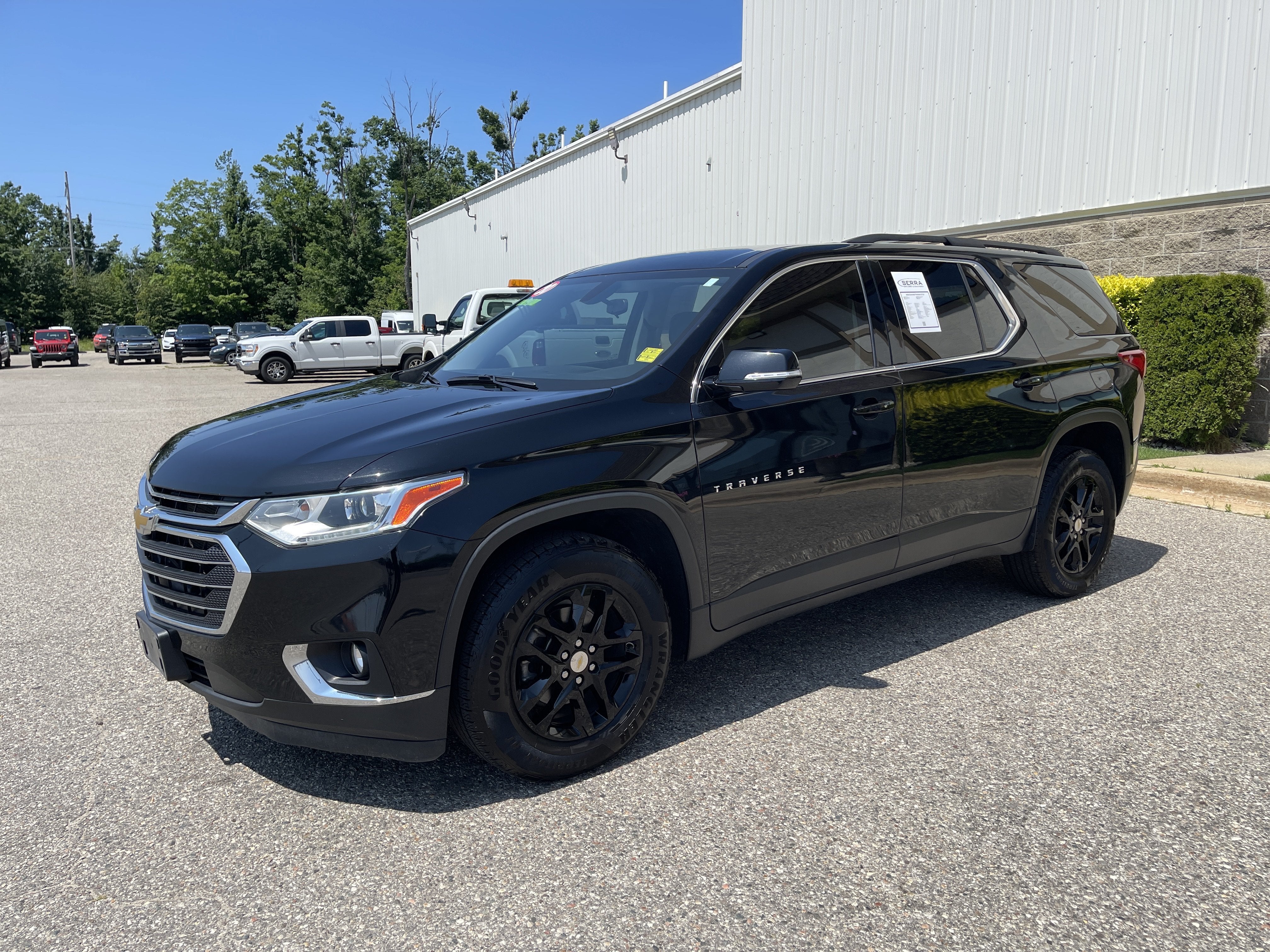 2020 Chevrolet Traverse LT Cloth