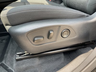 2025 Chevrolet Traverse AWD LT