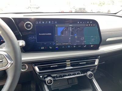 2025 Chevrolet Traverse AWD LT