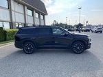 2025 Chevrolet Traverse AWD LT