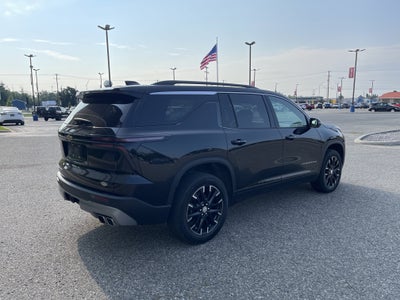 2025 Chevrolet Traverse AWD LT