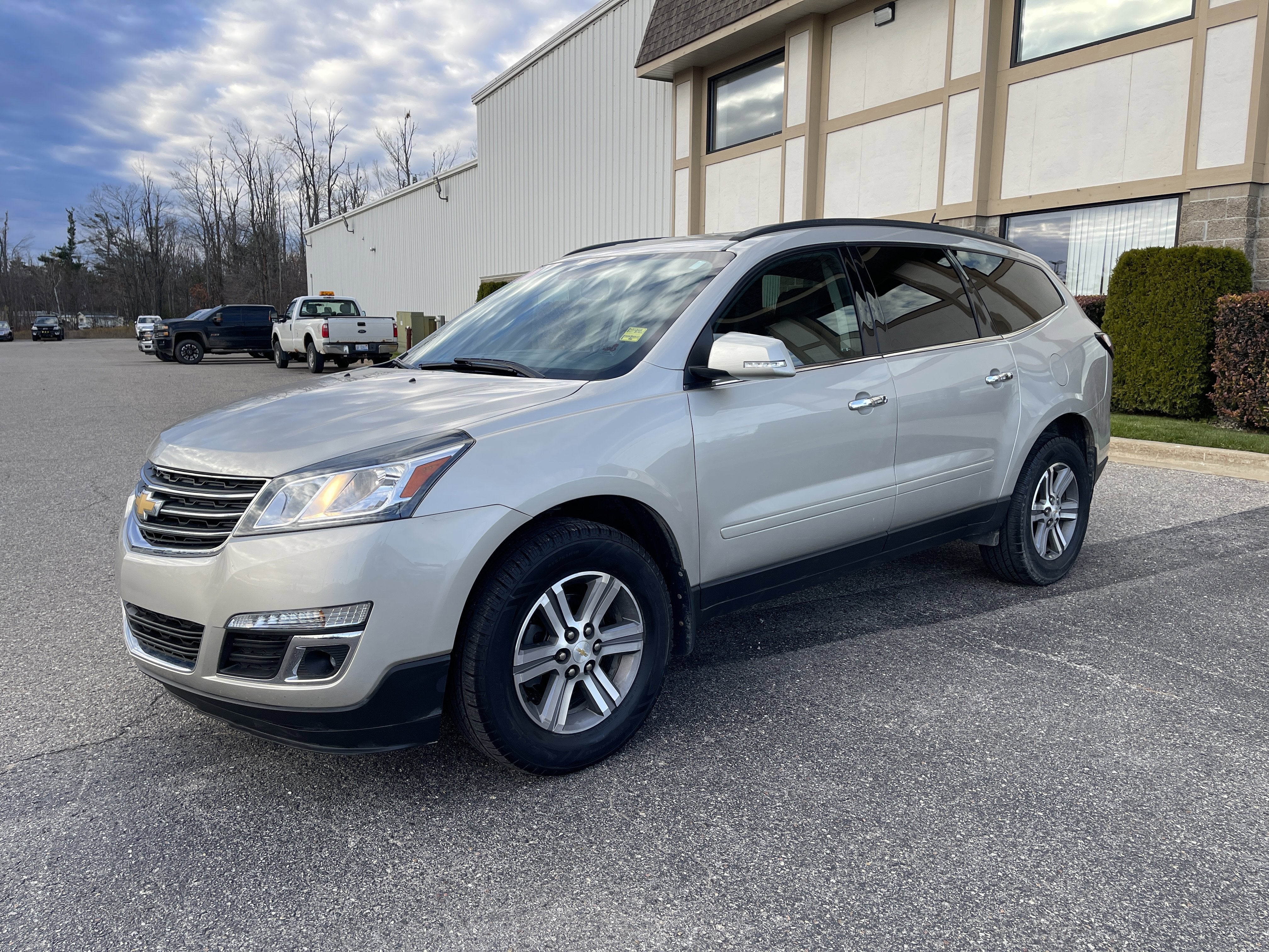 2017 Chevrolet Traverse LT